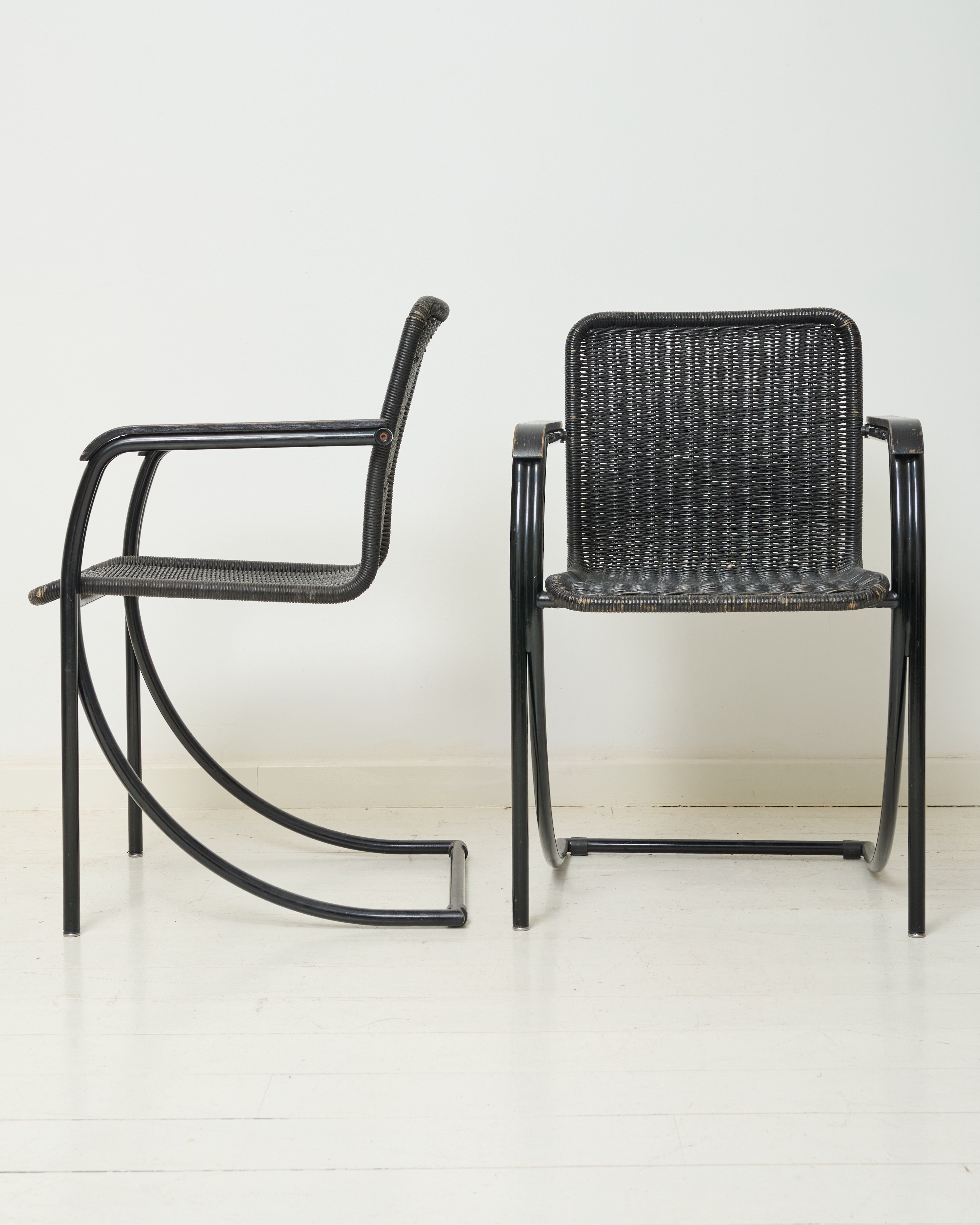 Fauteuil cantilever (1 sur 2), 1980s