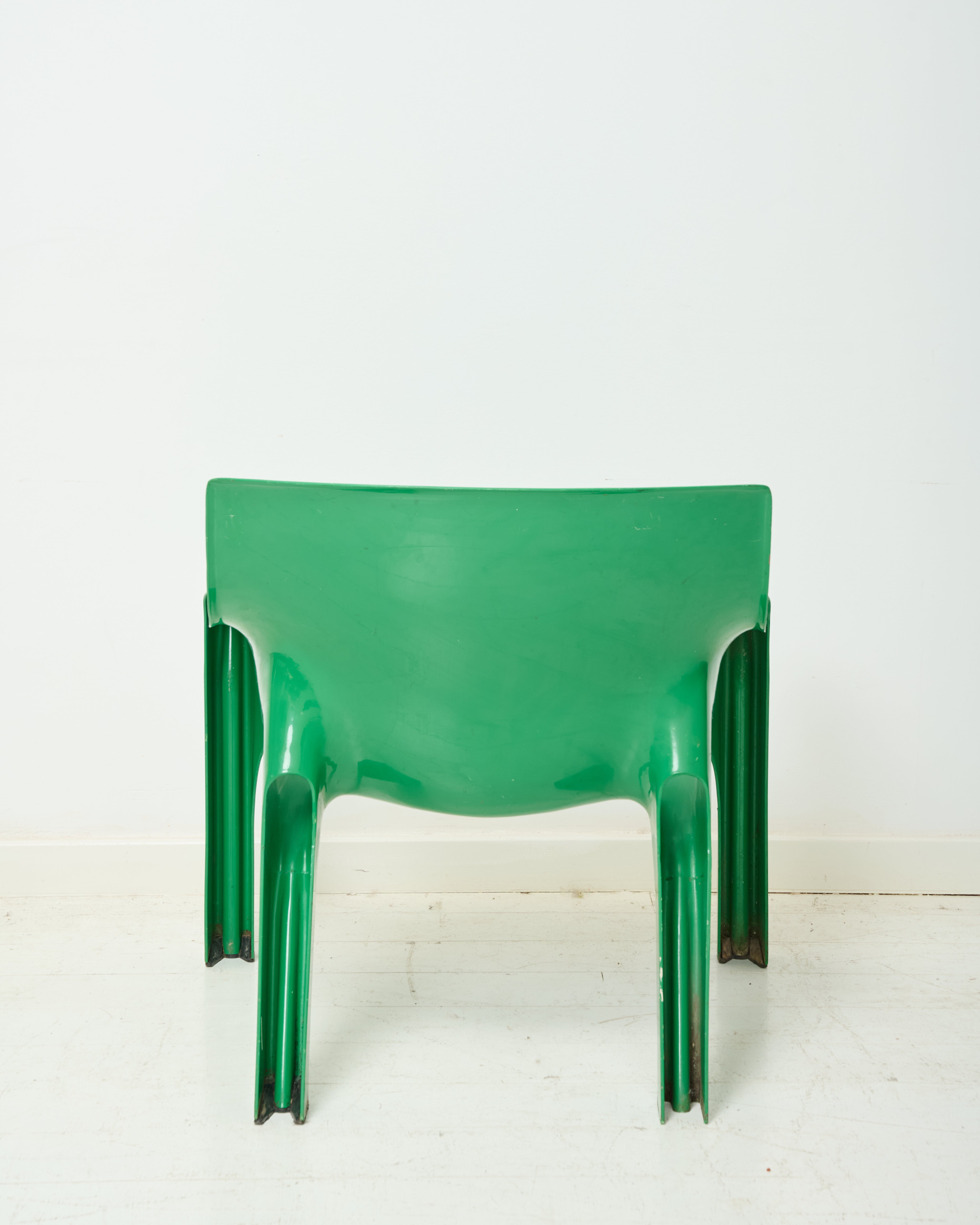 "Vicario" armchair (1 of 2), Vico Magistretti, Artemide, 1970