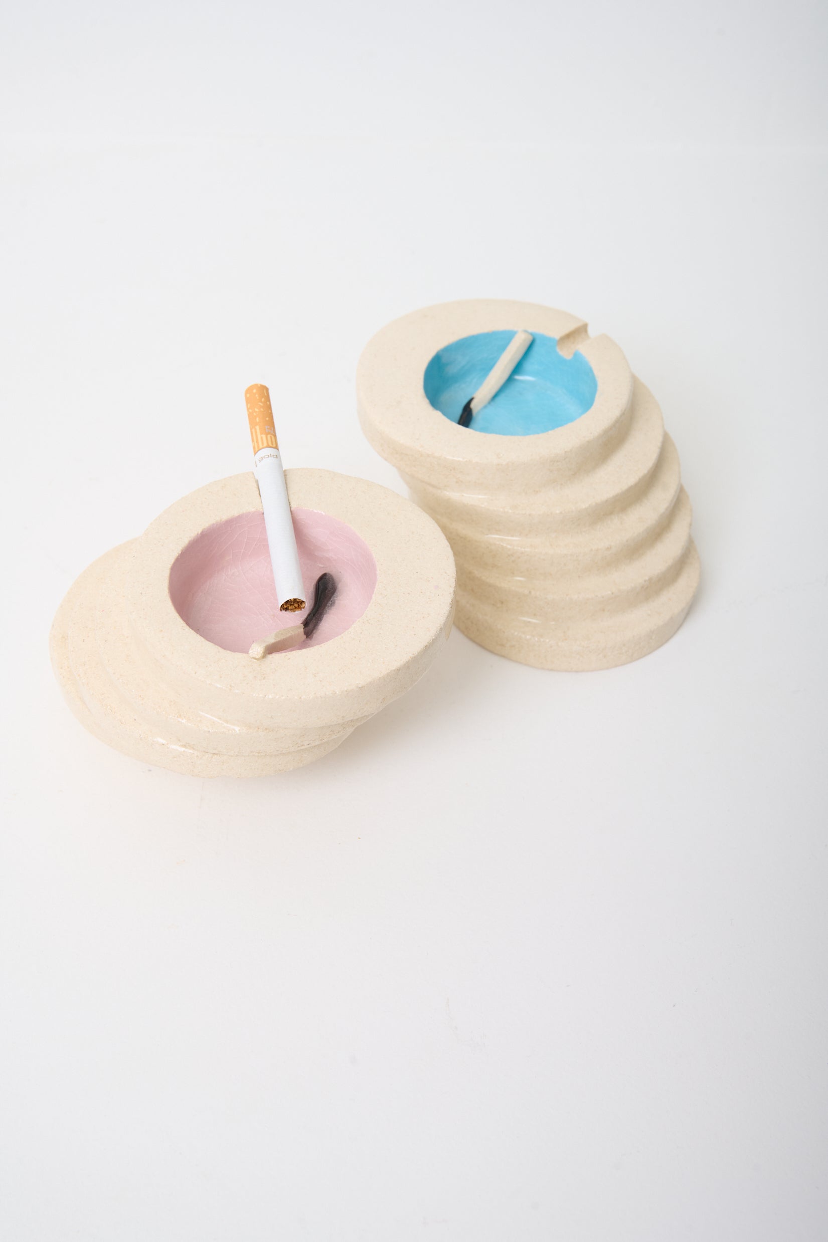 Céramique rose, "Les brûlés", 6/25, Lou Hubert-Astruc, 2024