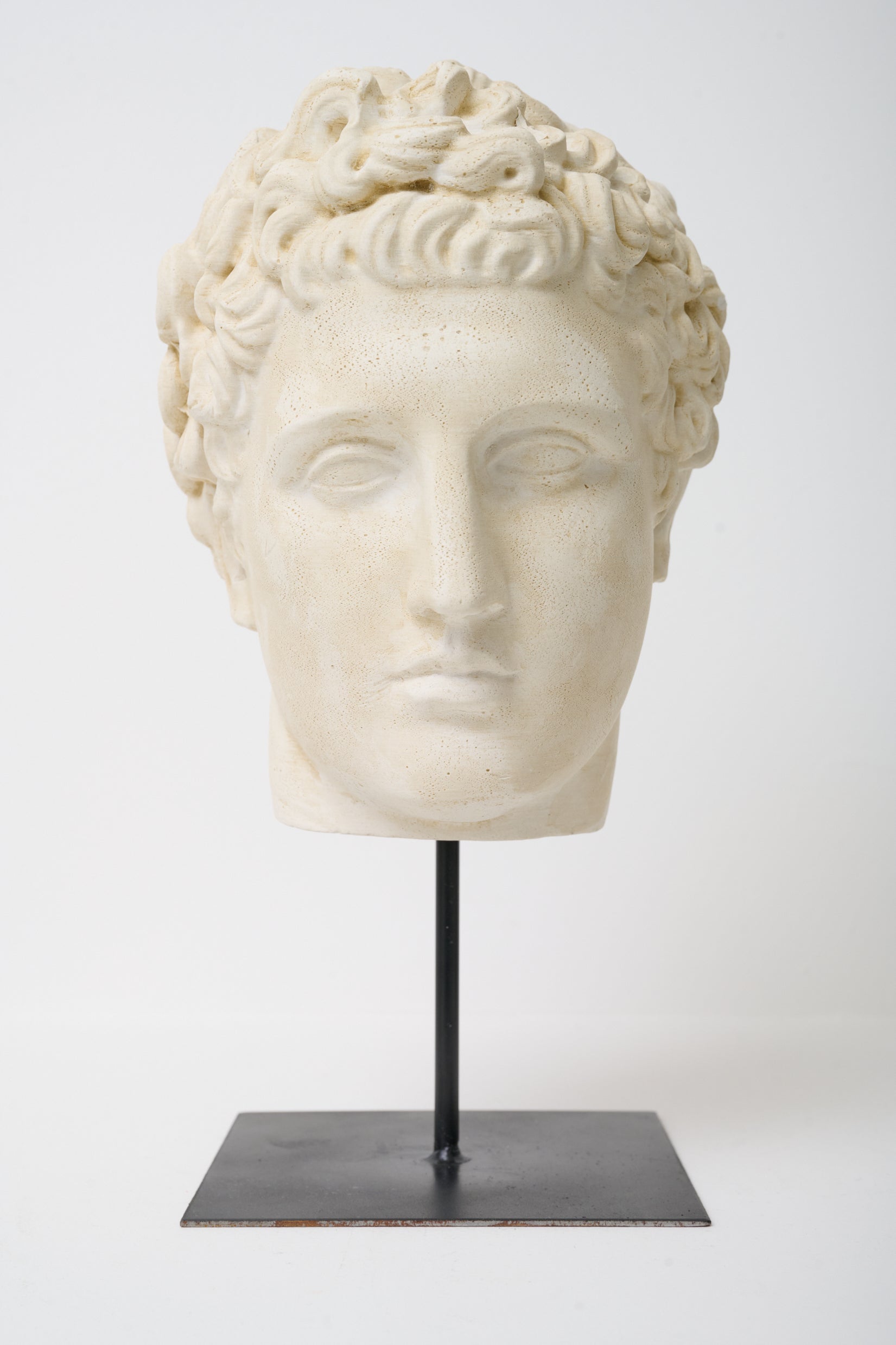 Tête d’Eros, Italie