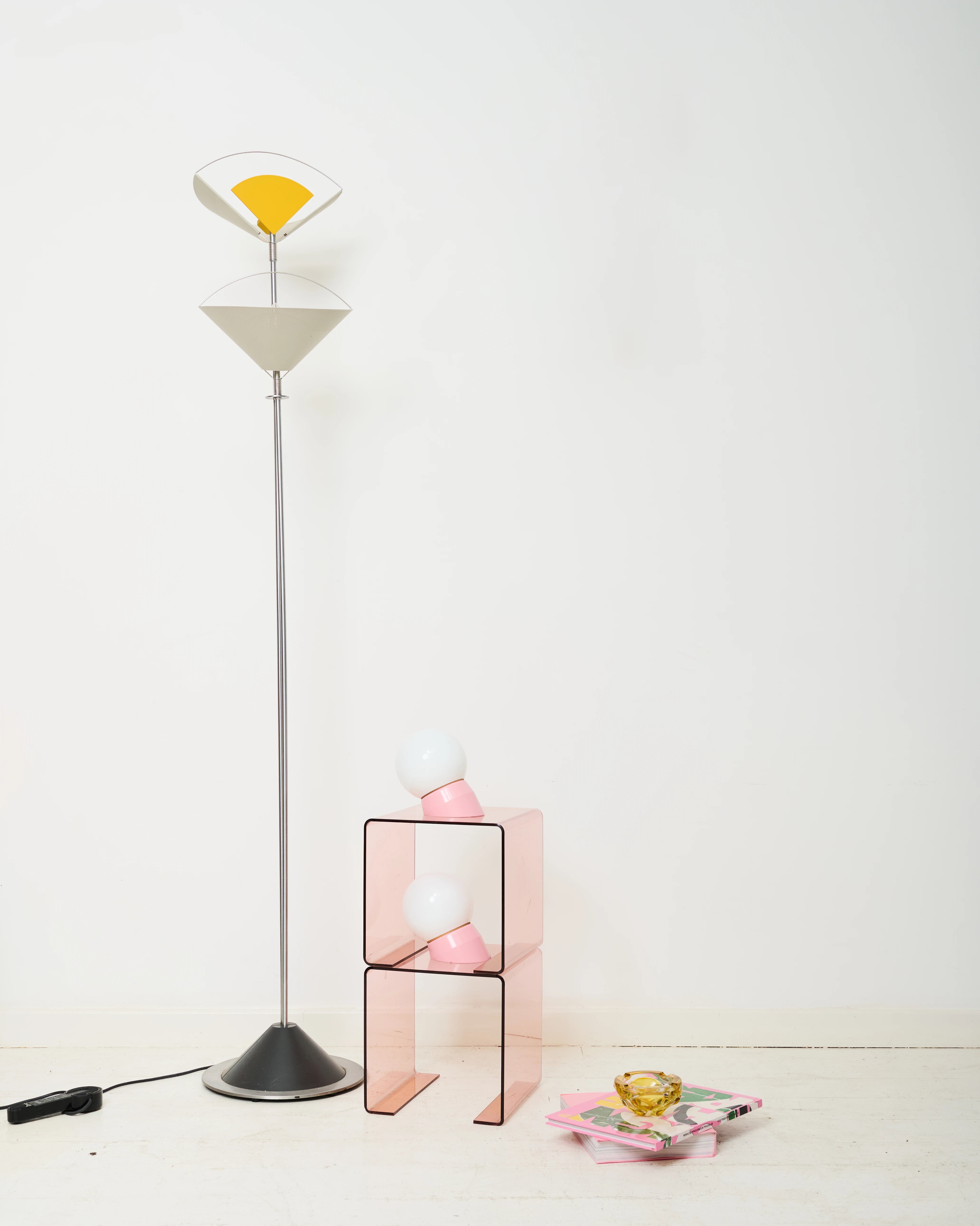 Duo de bouts de canapé roses, dlg Roche Bobois, 1970s