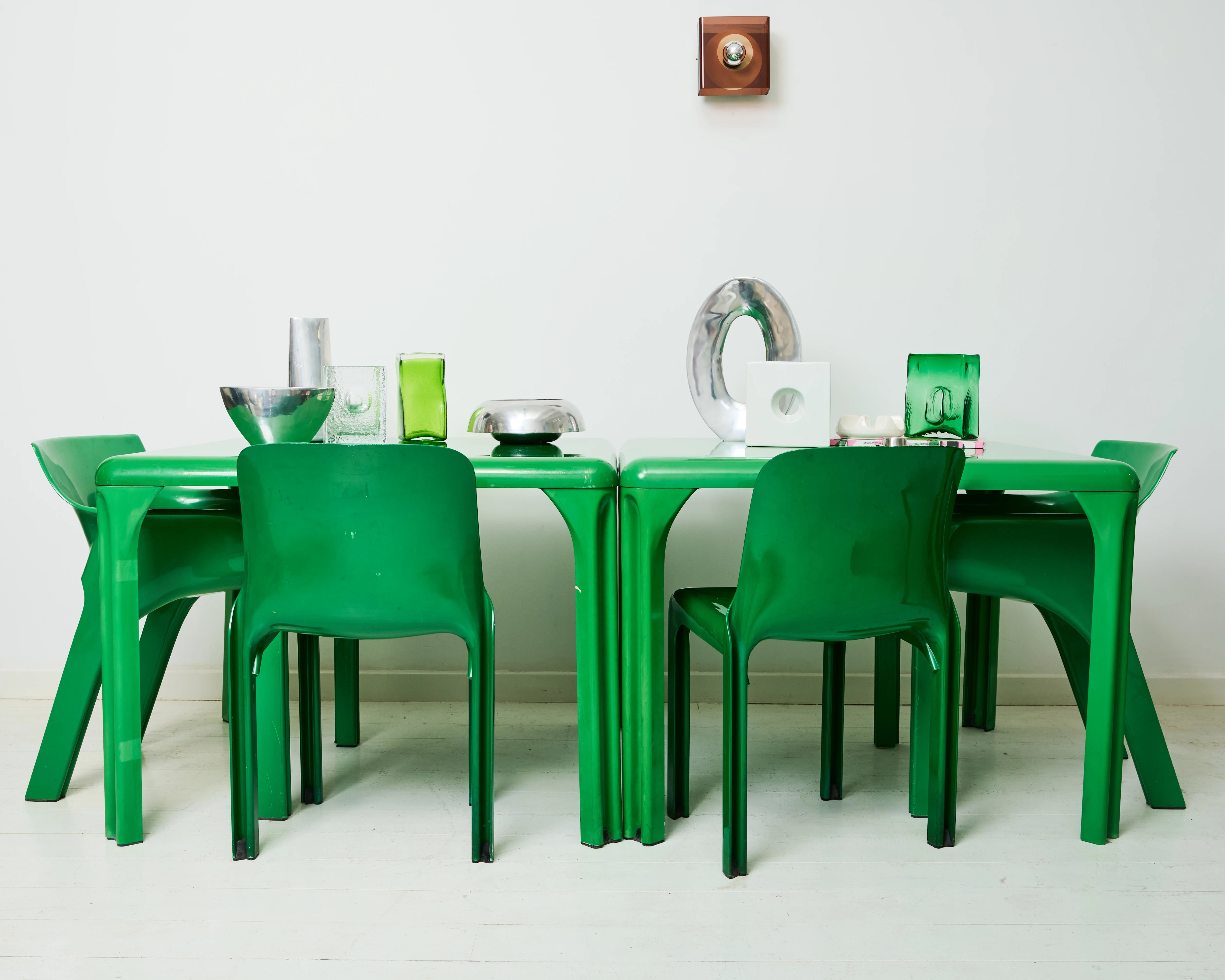 Table "Stadio 100" (1 sur 2), Vico Magistretti, Artemide, 1970-1980