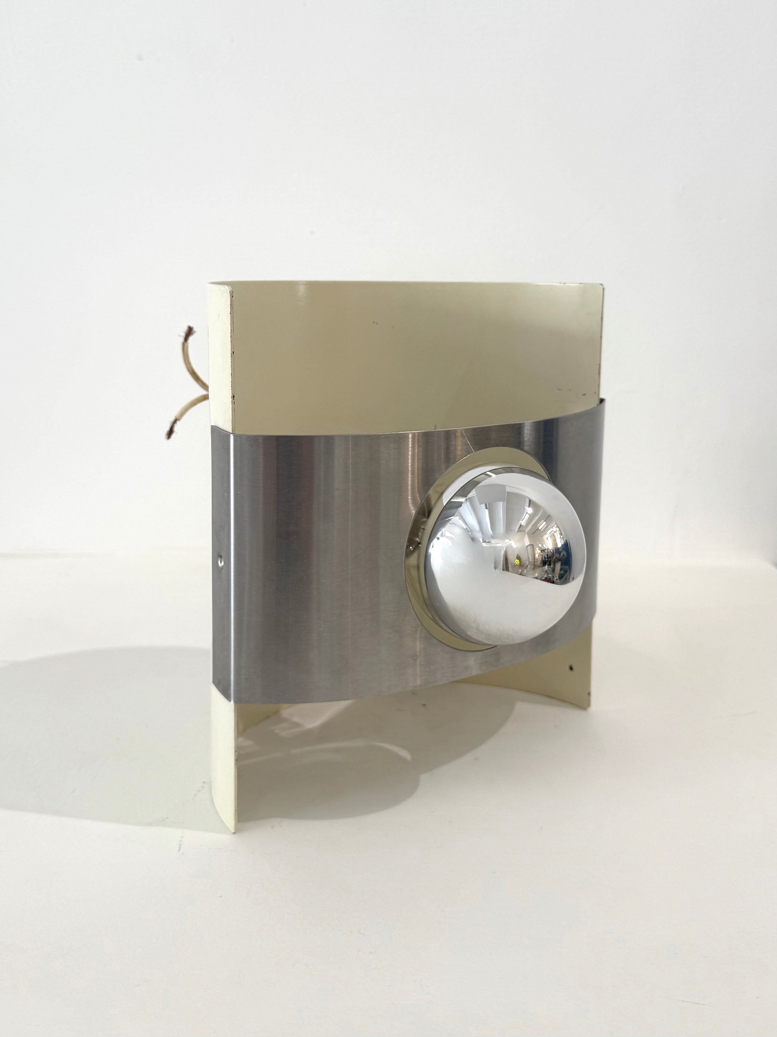 Applique space age (1 sur 3), 1970-1980