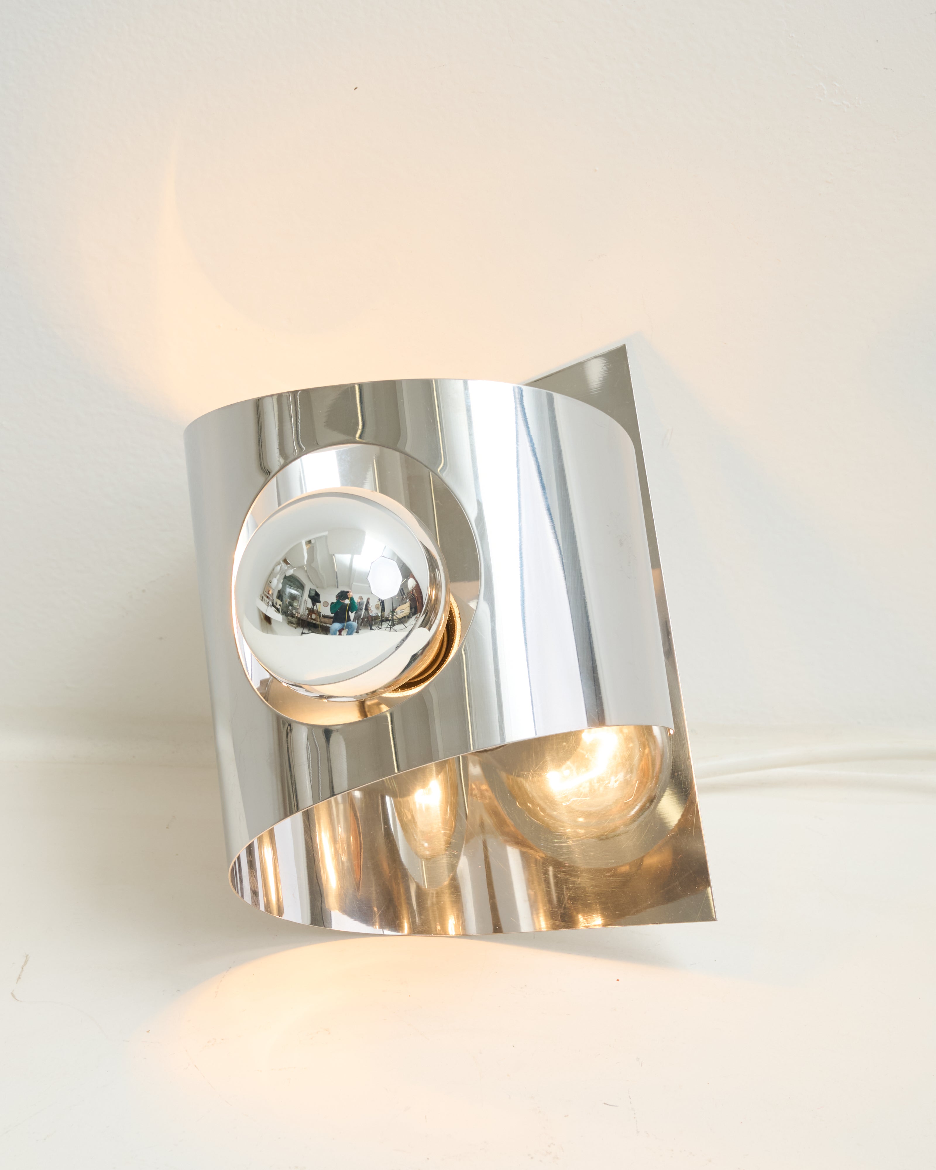 Space Age free-form chrome wall sconce, 1970s