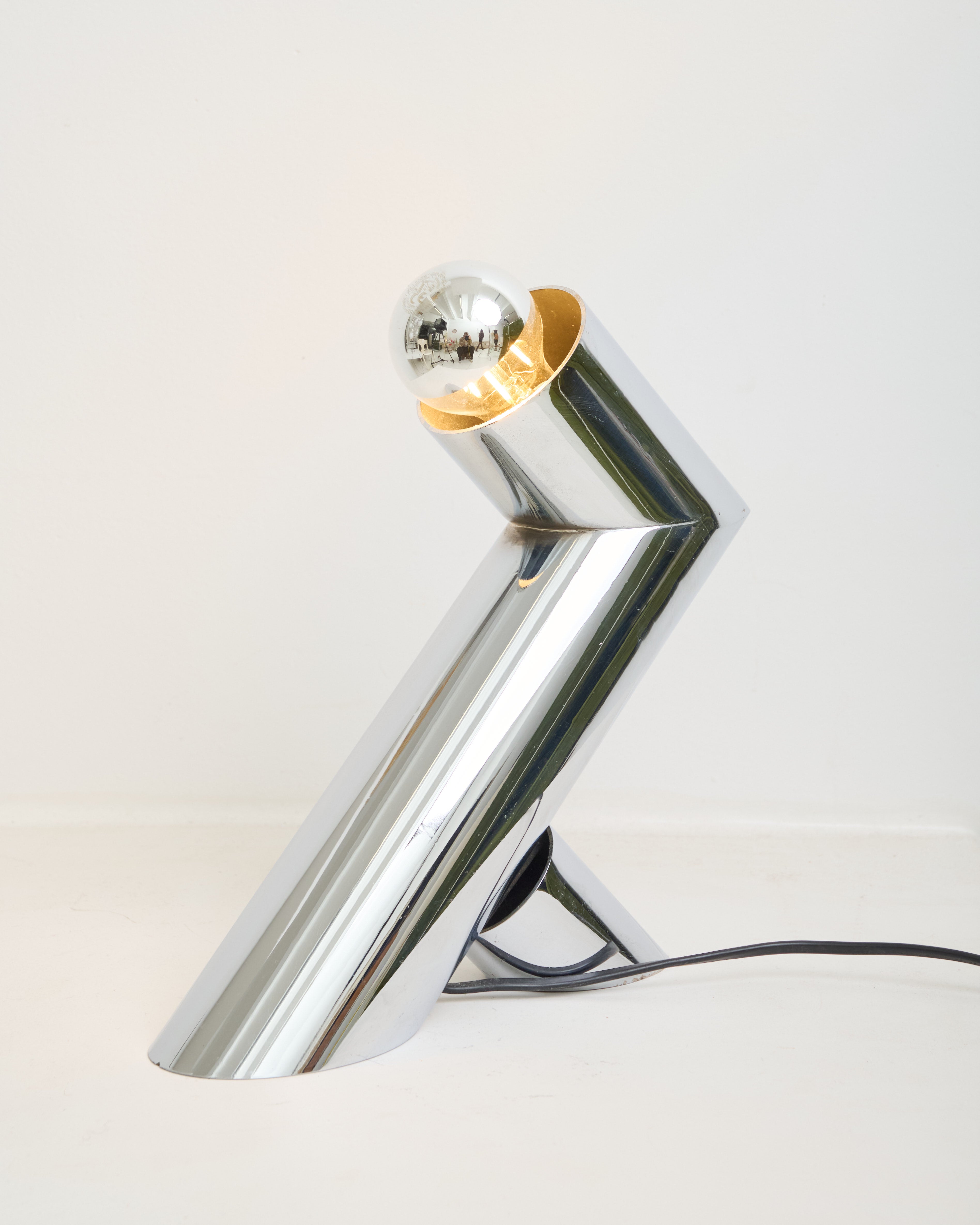 Lampe cylindrique en métal chromé, 1970s