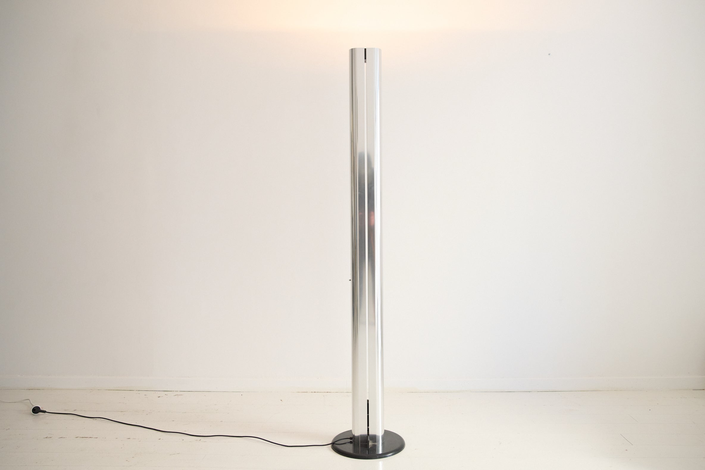 "Megaron" (2), G. Frattini, Artemide, 1979