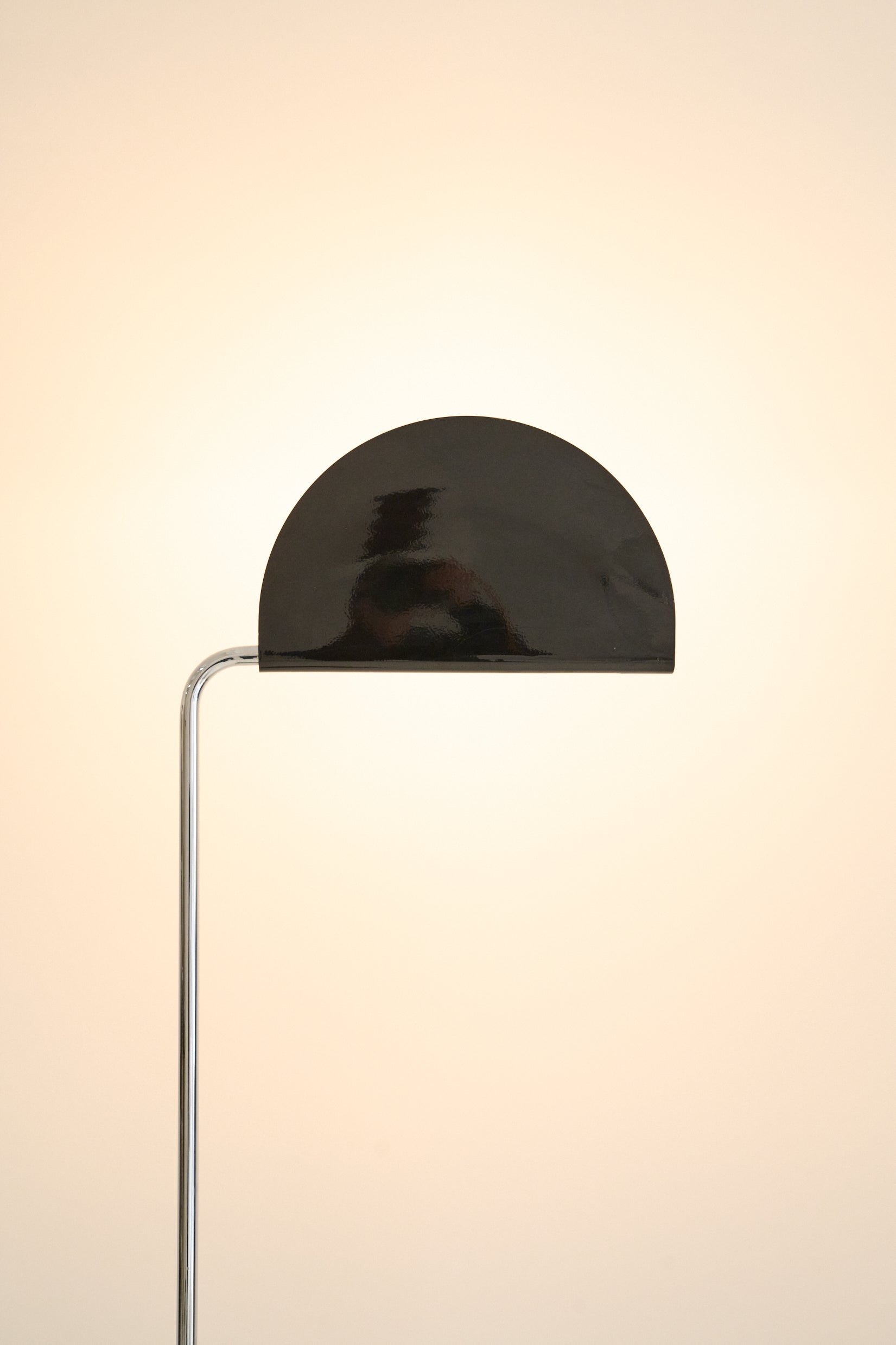 "Mezzaluna" floor lamp, Bruno Gecchelin, Skipper and Pollux, 1980s