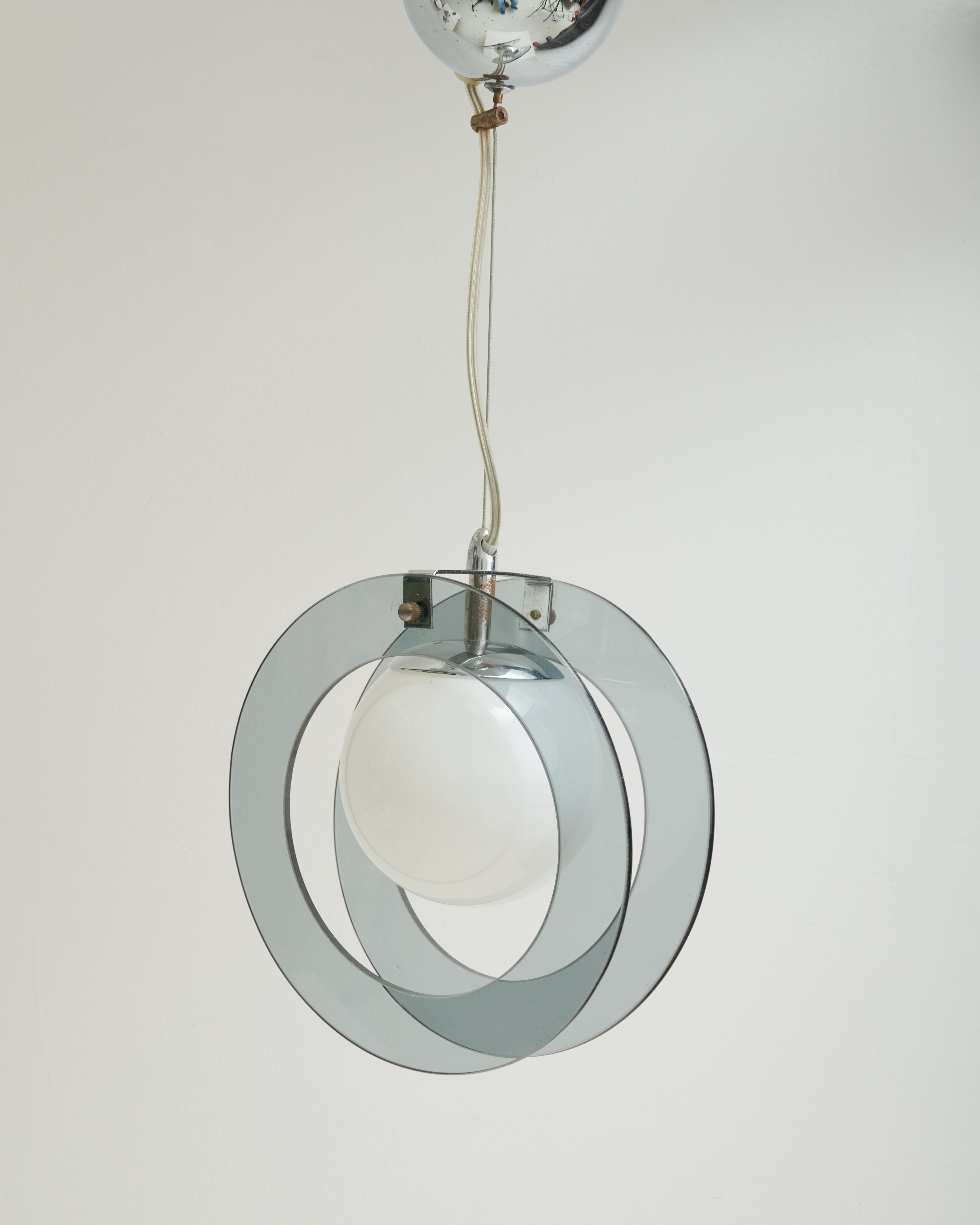 Suspension Space age en verre et opaline, 1970-1980