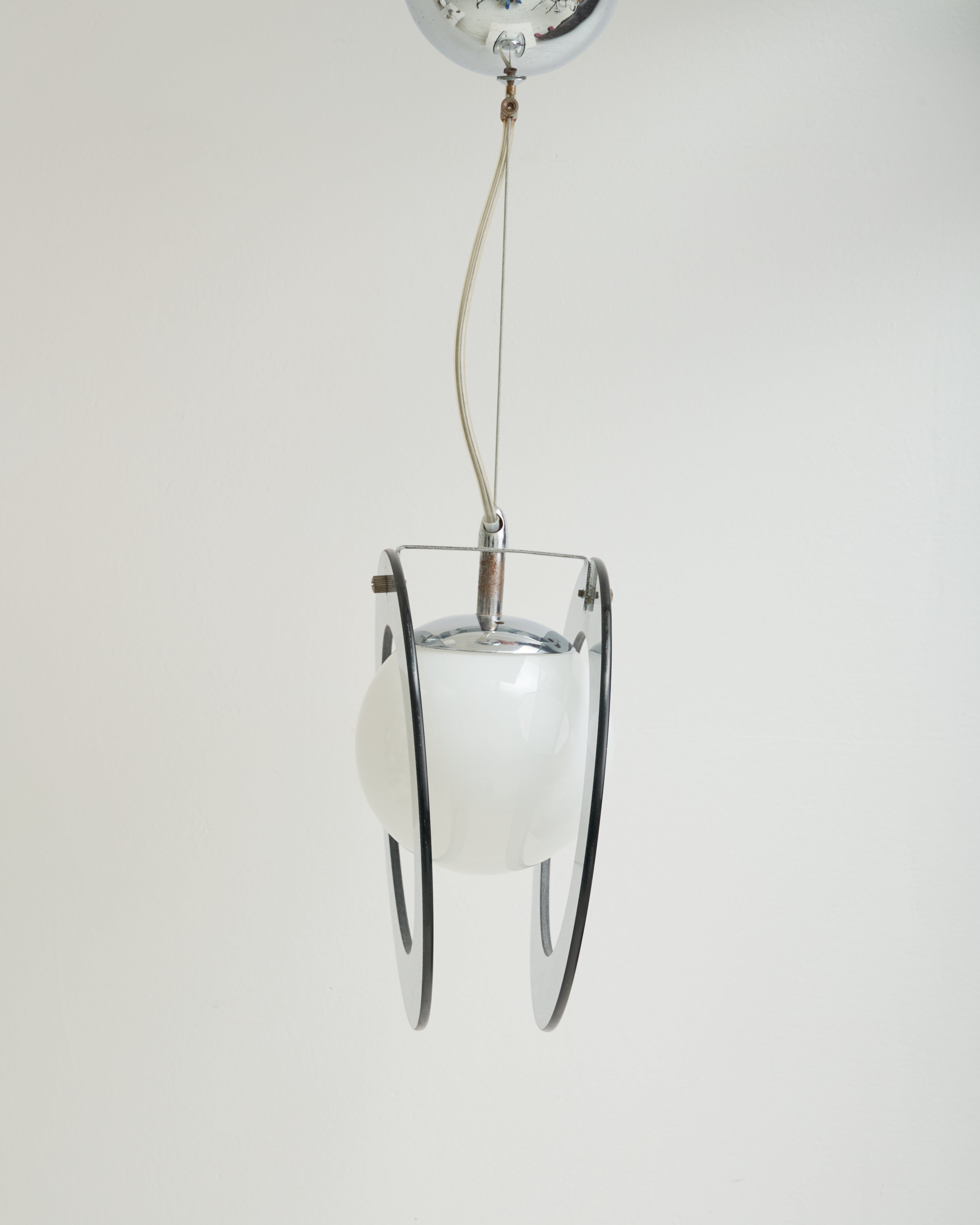 Space Age pendant light in glass and opaline, 1970-1980