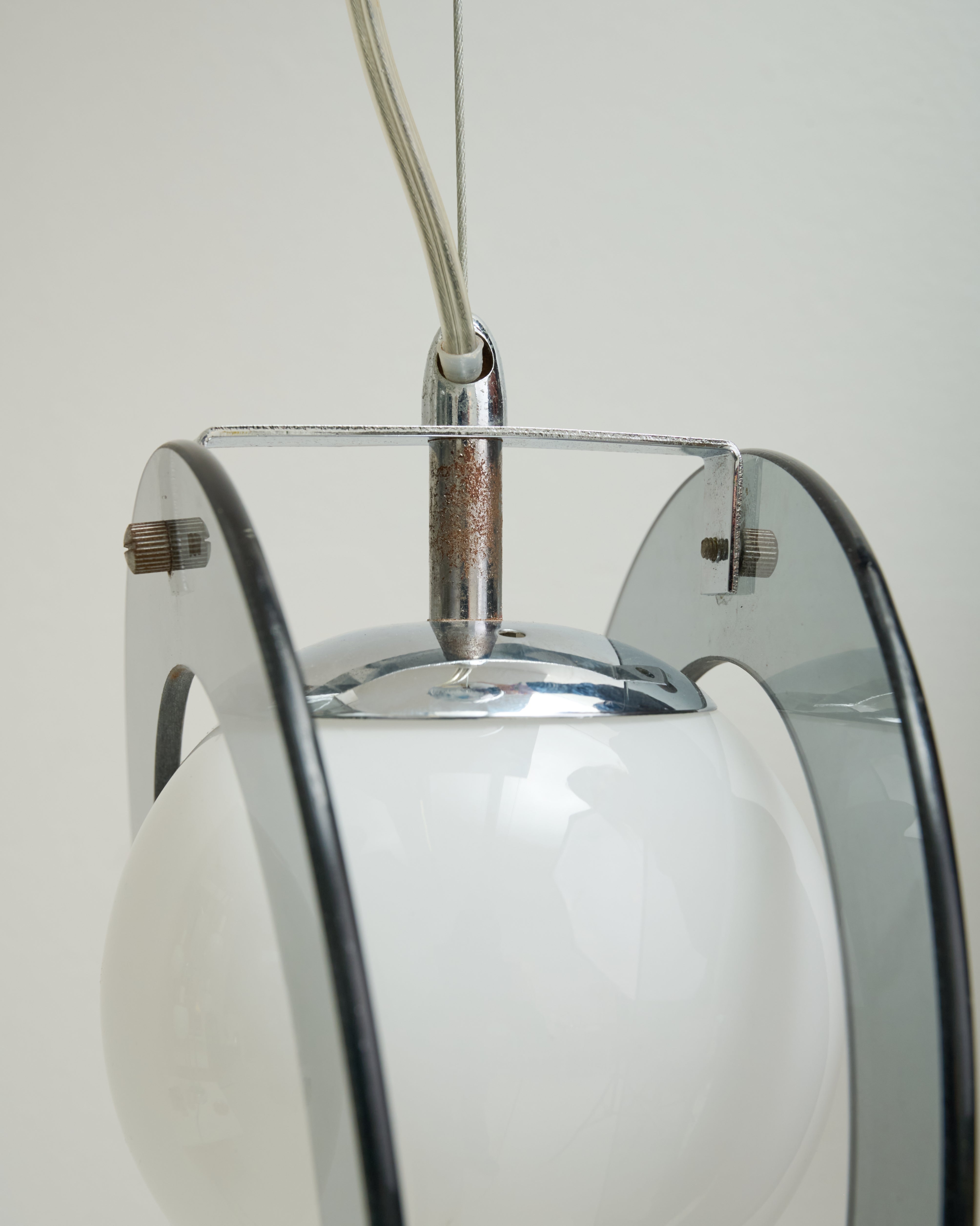 Suspension Space age en verre et opaline, 1970-1980