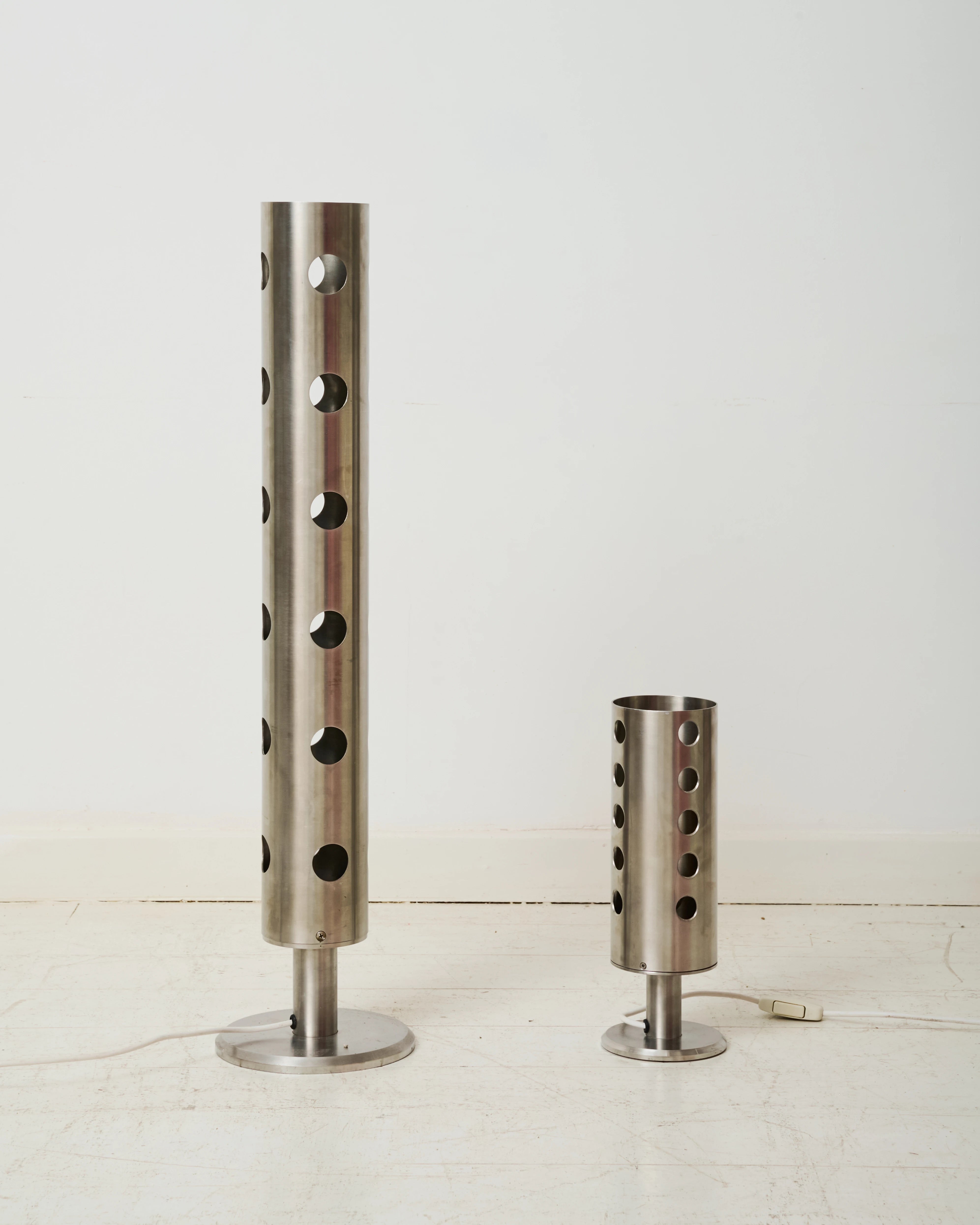 Lampe à poser XXL en aluminium brossé ajouré, 1980-1990s