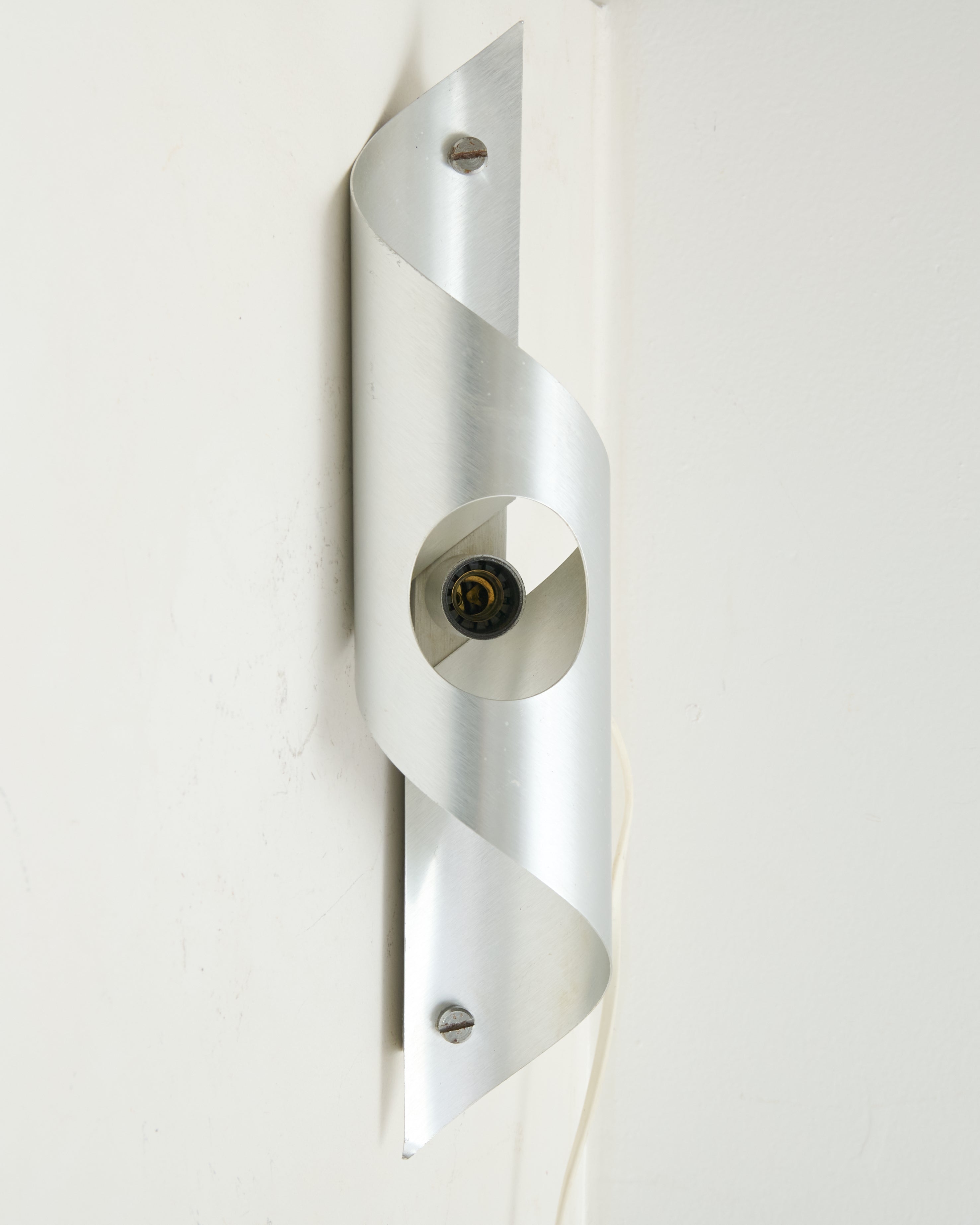 Applique cylindrique Space age, aluminium brossé, 1970-1980