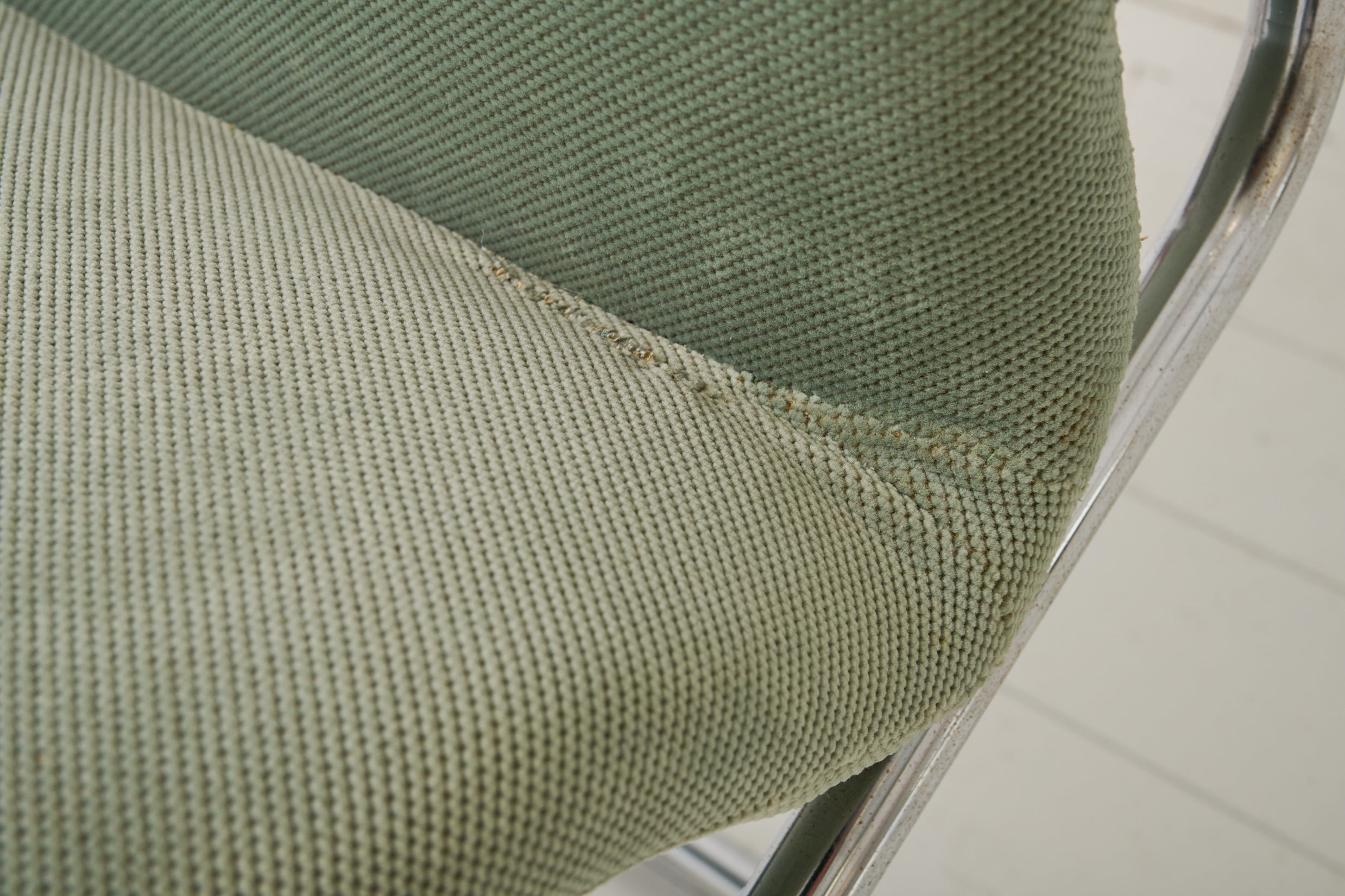 Chaises tubulaires (4), 1970