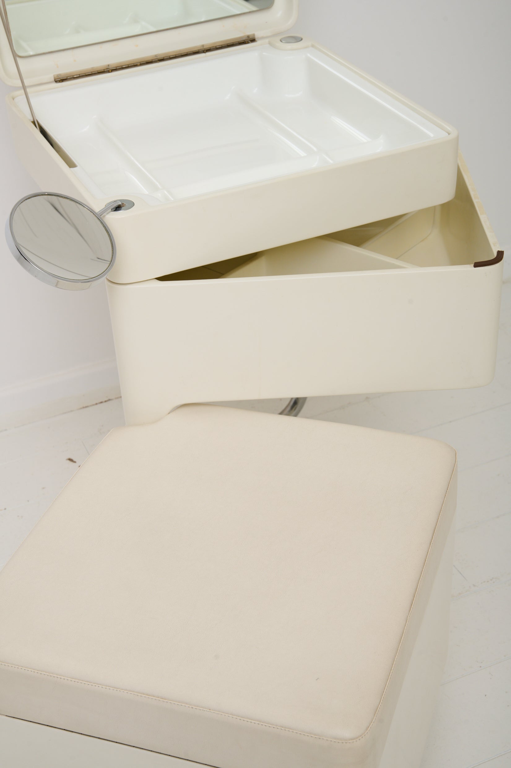 Coiffeuse "Ciarly", Carlo Urbinati, Tulli Zuccari, Italie, 1970s