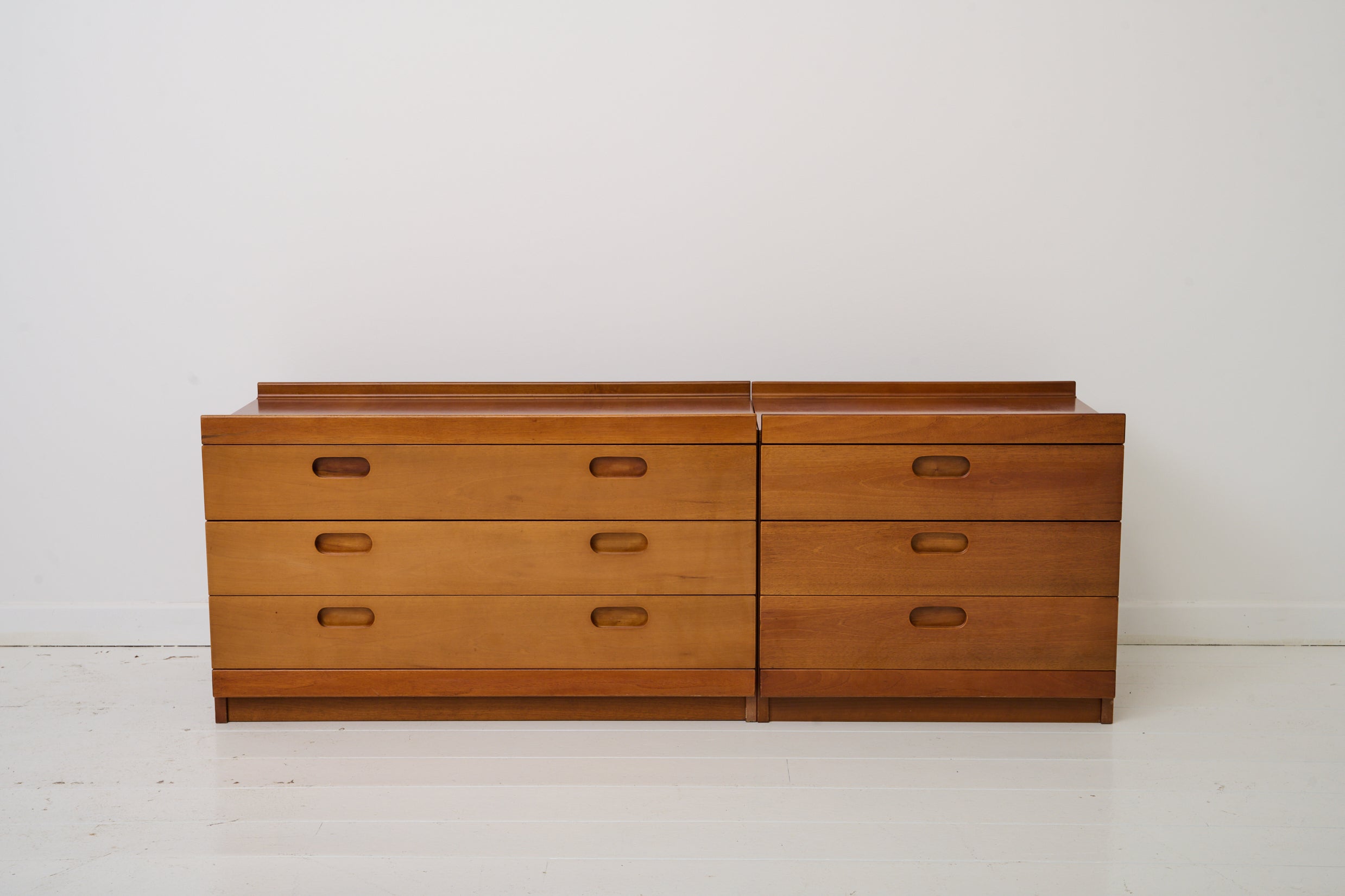 Petite commode, Tito Agnoli, Molteni, 1970s