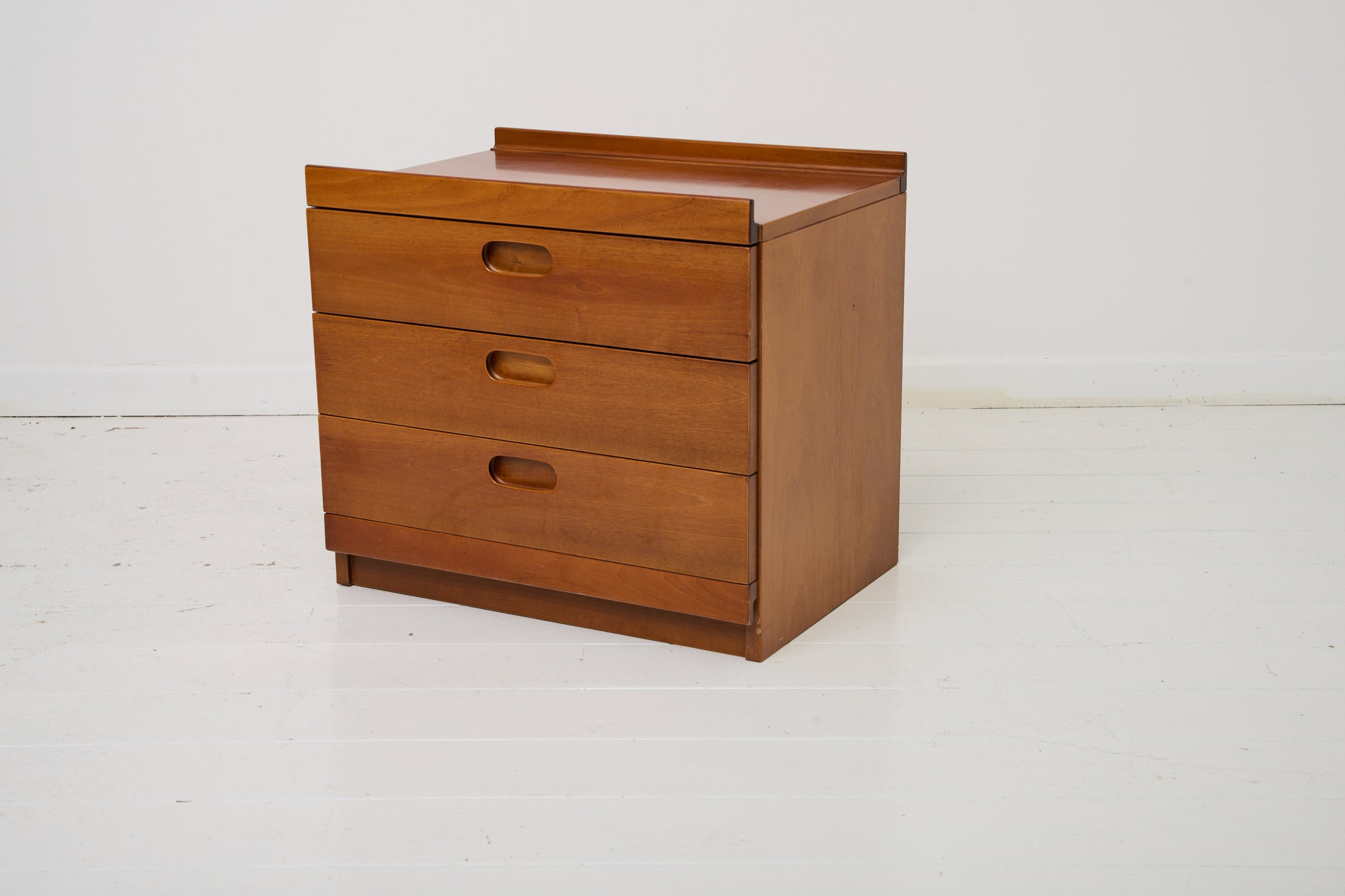 Petite commode, Tito Agnoli, Molteni, 1970s