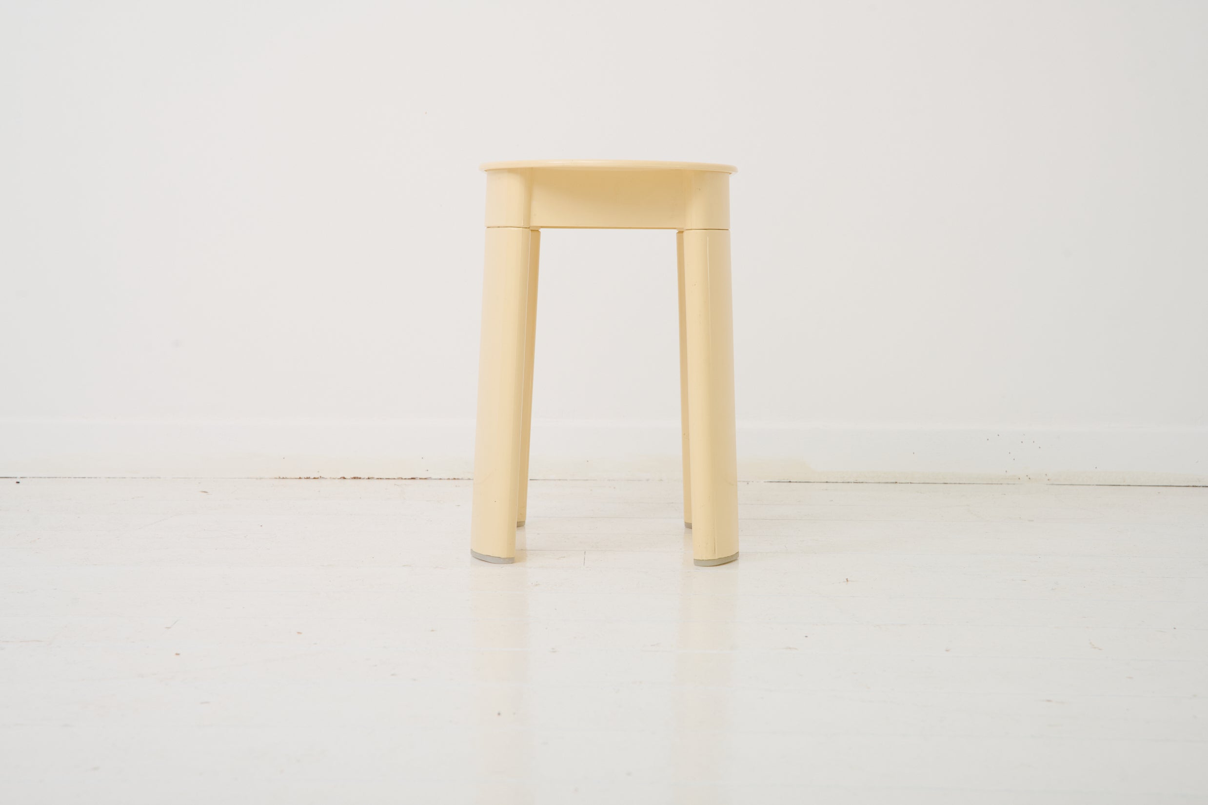 Tabouret beige, Olaf Von Bohr, Gedy, 1970