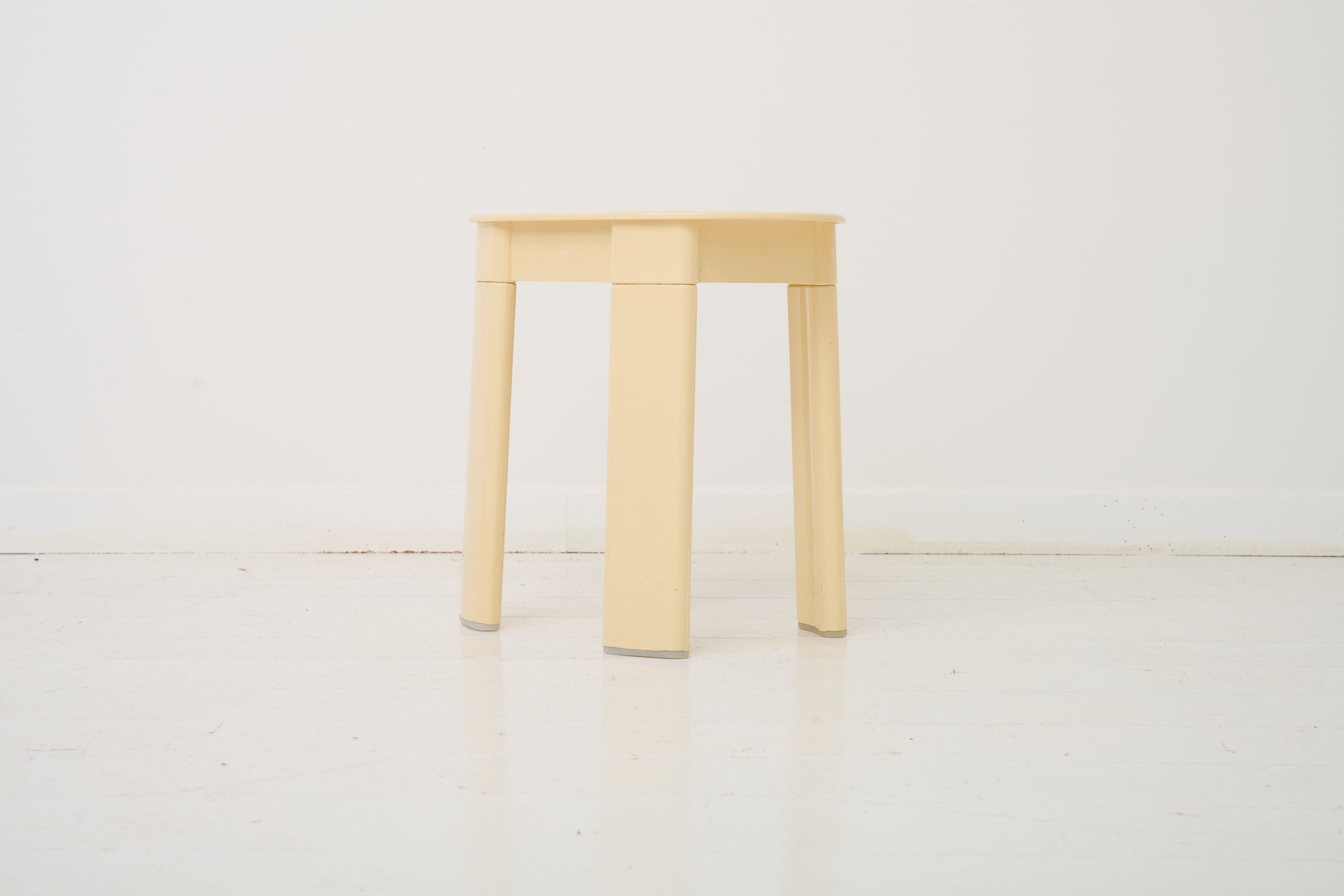 Tabouret beige, Olaf Von Bohr, Gedy, 1970