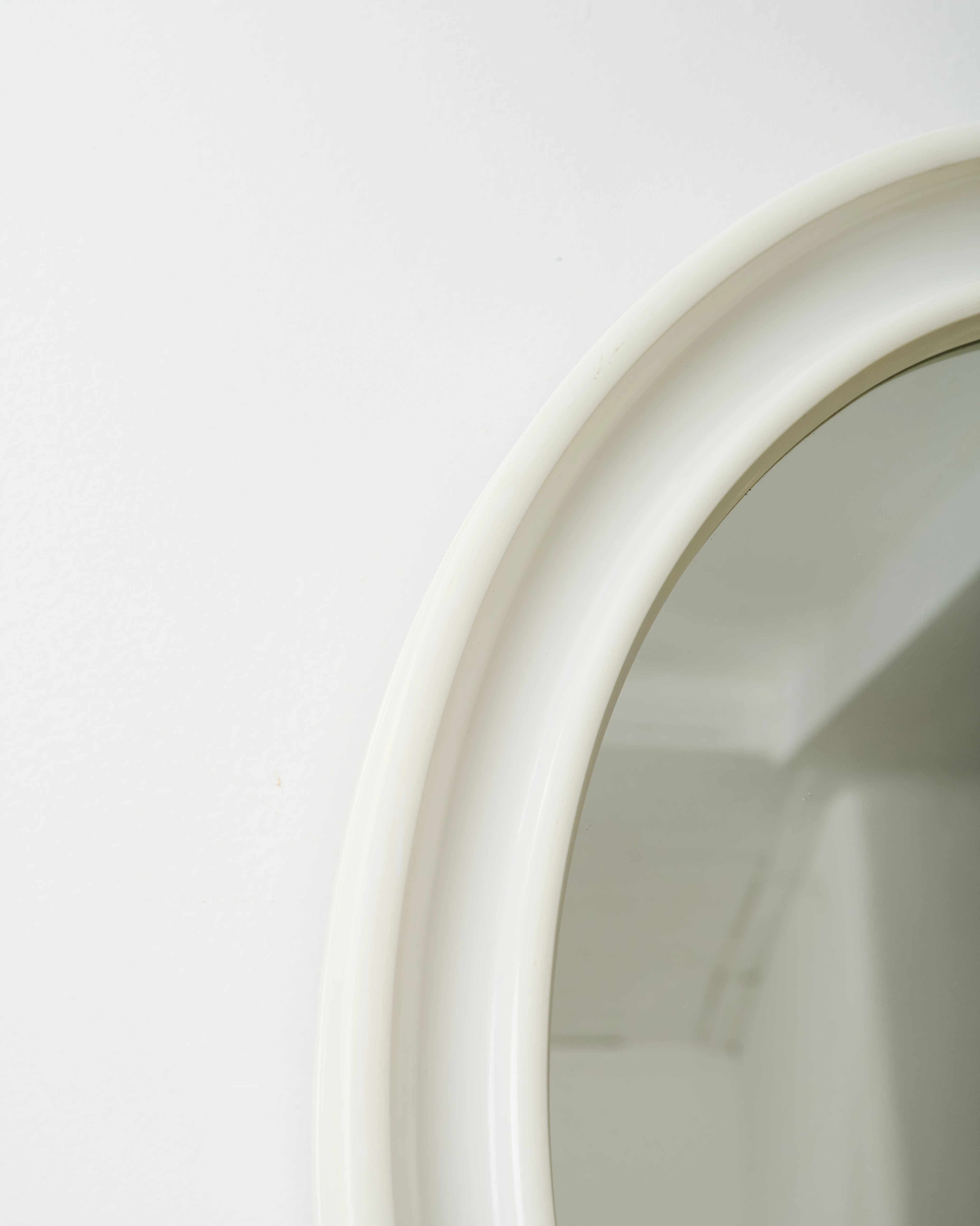 Round mirror, Allibert, 1970