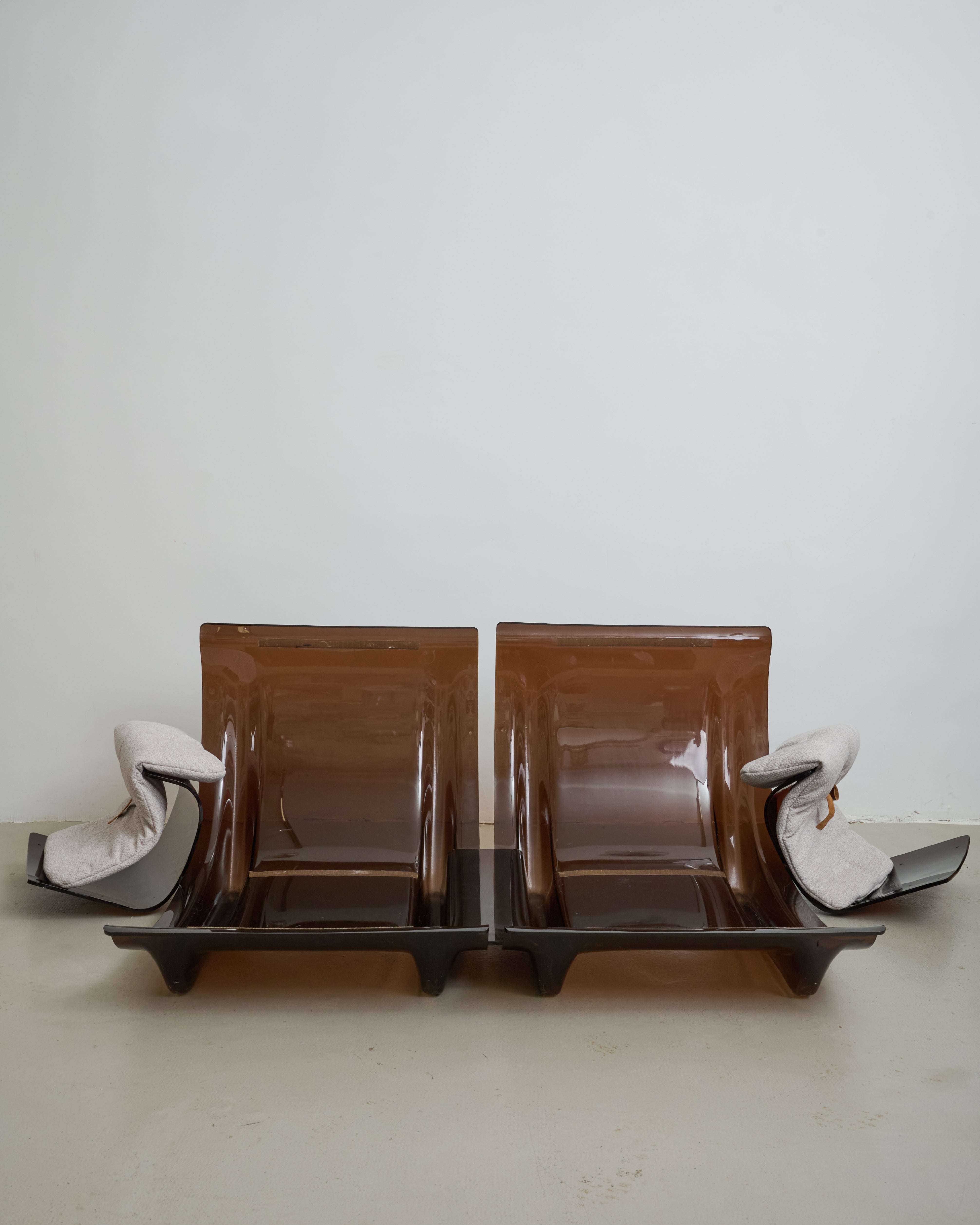 “Wave” fireside chair, Giovanni Offredi, Saporiti, 1970s