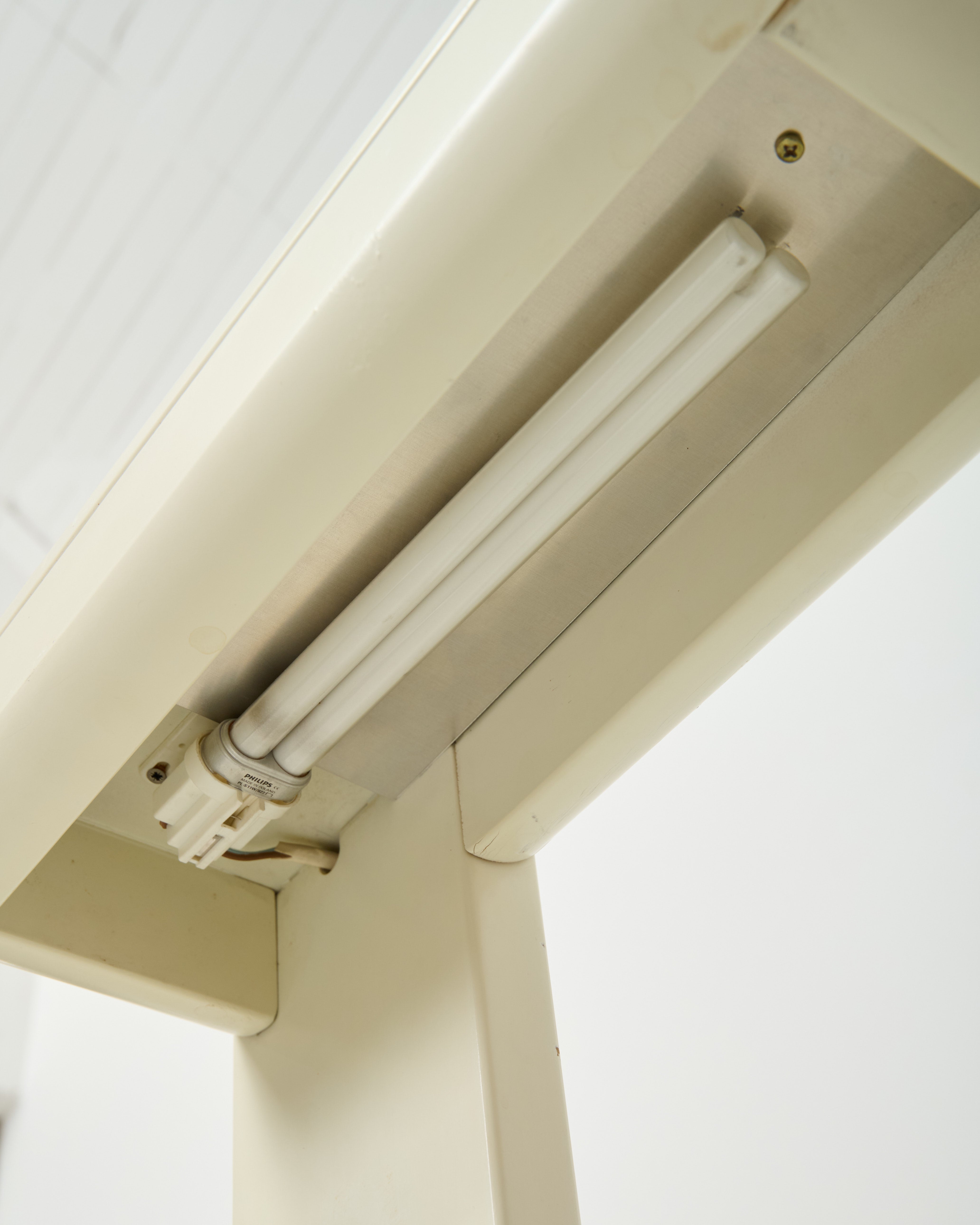 Desserte sur roulette lumineuse avec plateau miroir, 1970s