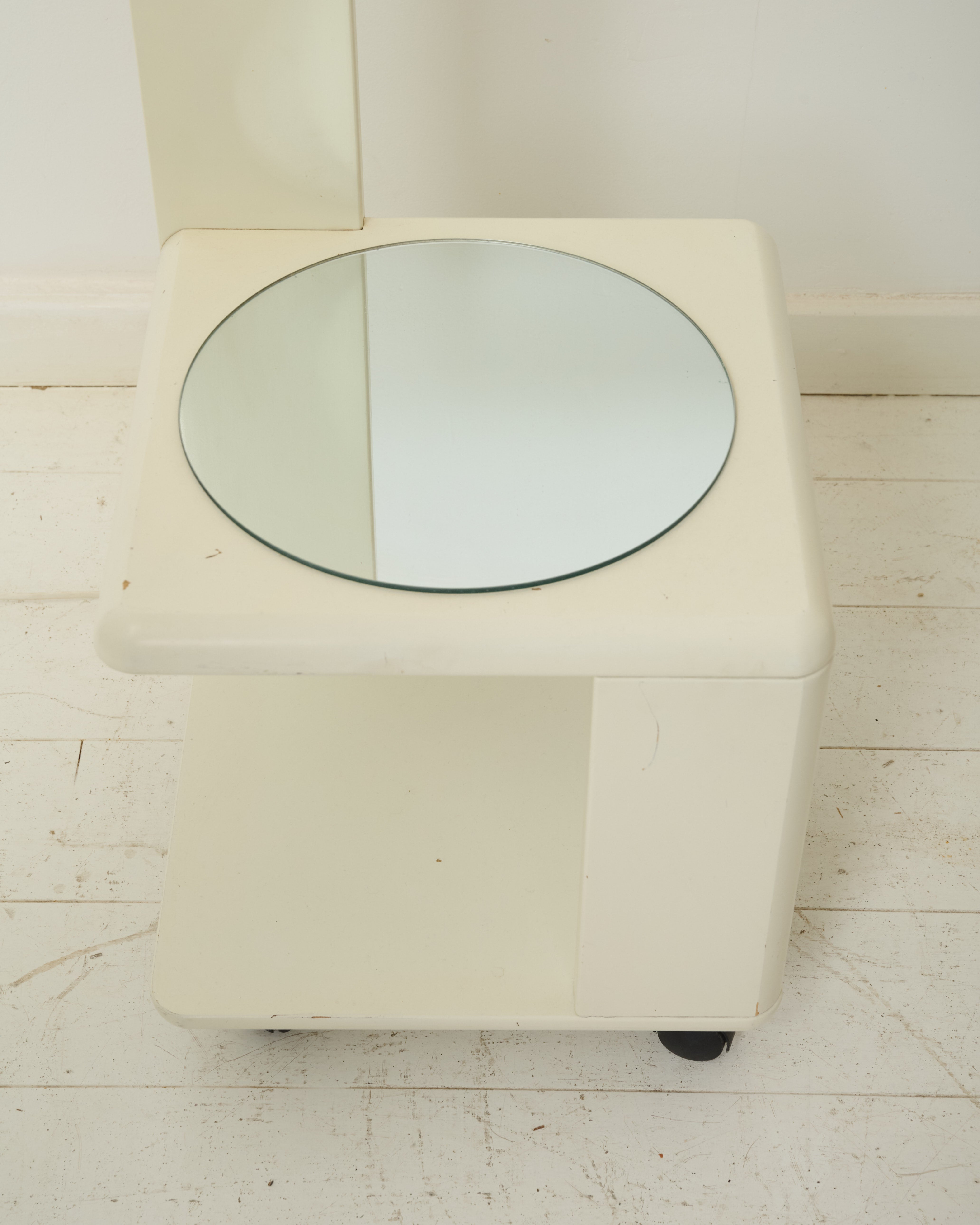 Desserte sur roulette lumineuse avec plateau miroir, 1970s