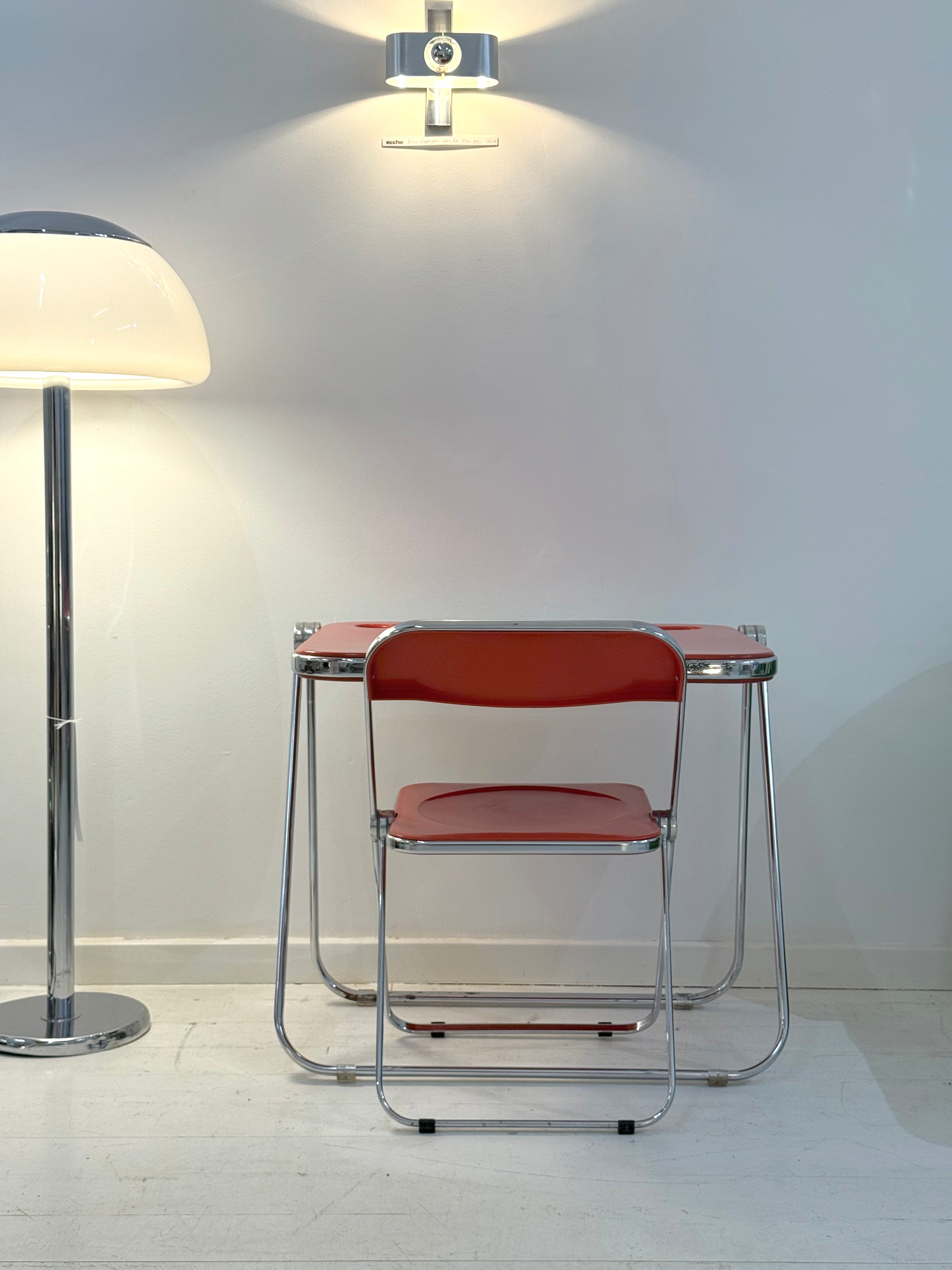 Bureau "Platone" et chaise "Plia", Anonima Castelli, Giancarlo Piretti, 1970s