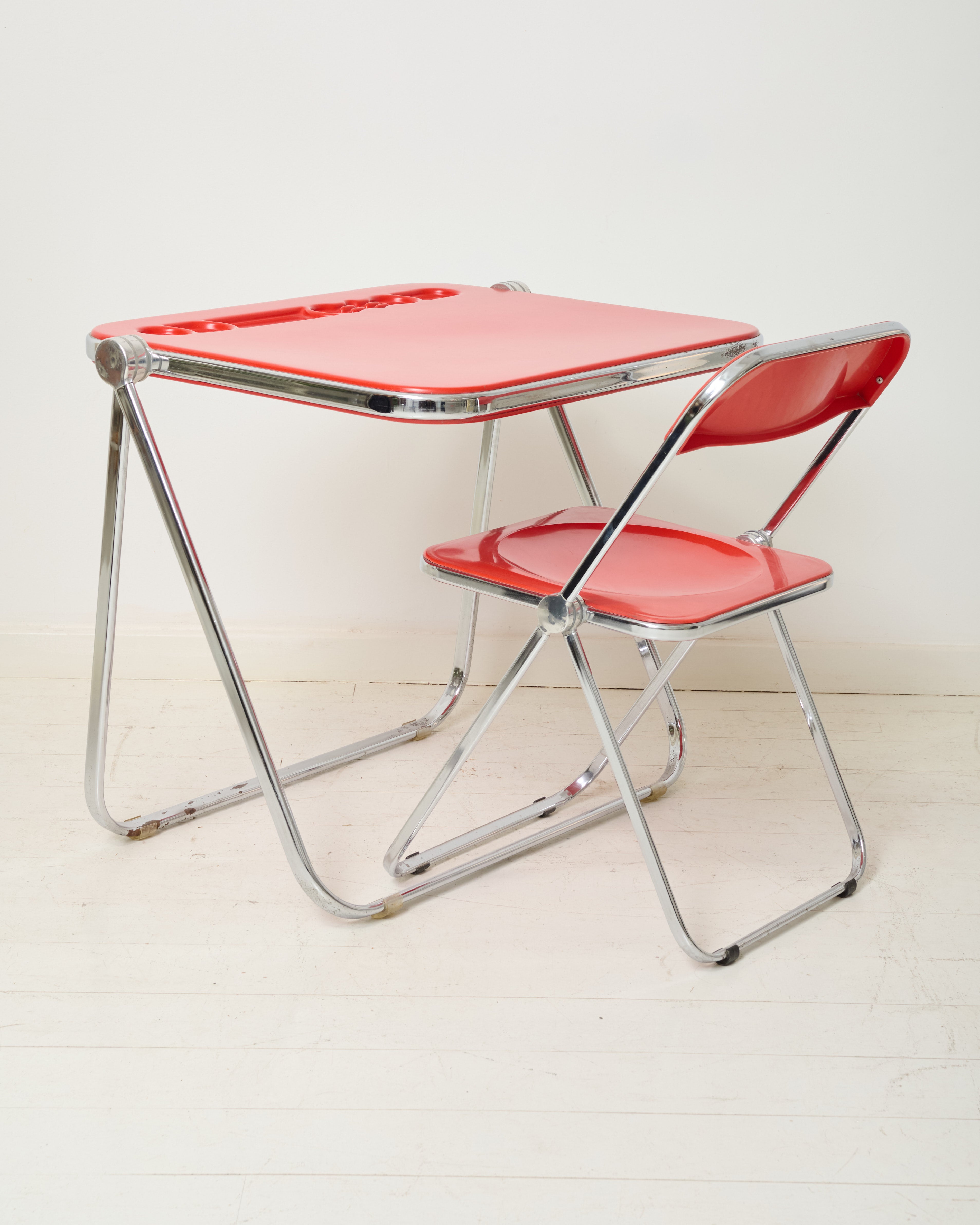 Bureau "Platone" et chaise "Plia", Anonima Castelli, Giancarlo Piretti, 1970s