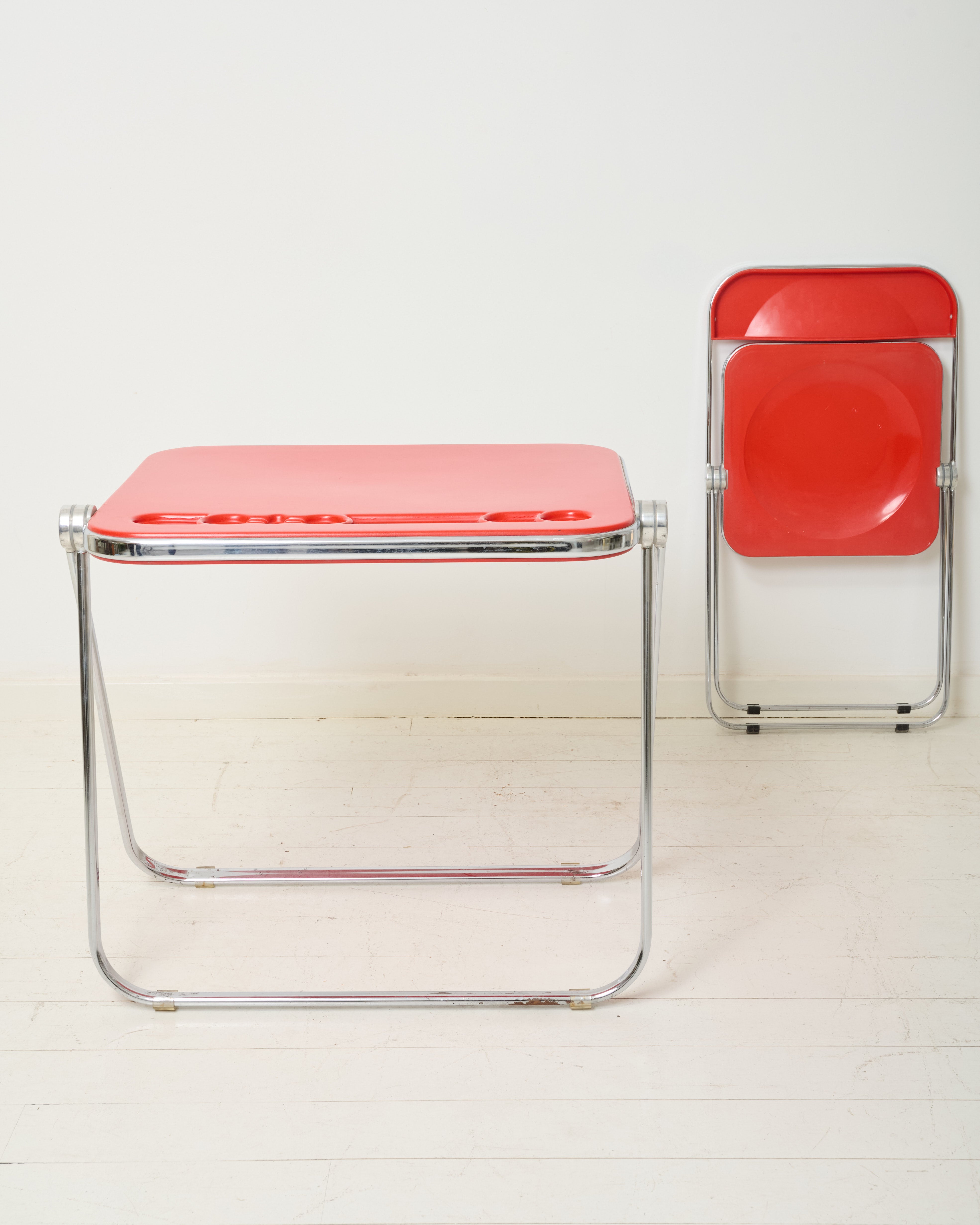 Bureau "Platone" et chaise "Plia", Anonima Castelli, Giancarlo Piretti, 1970s