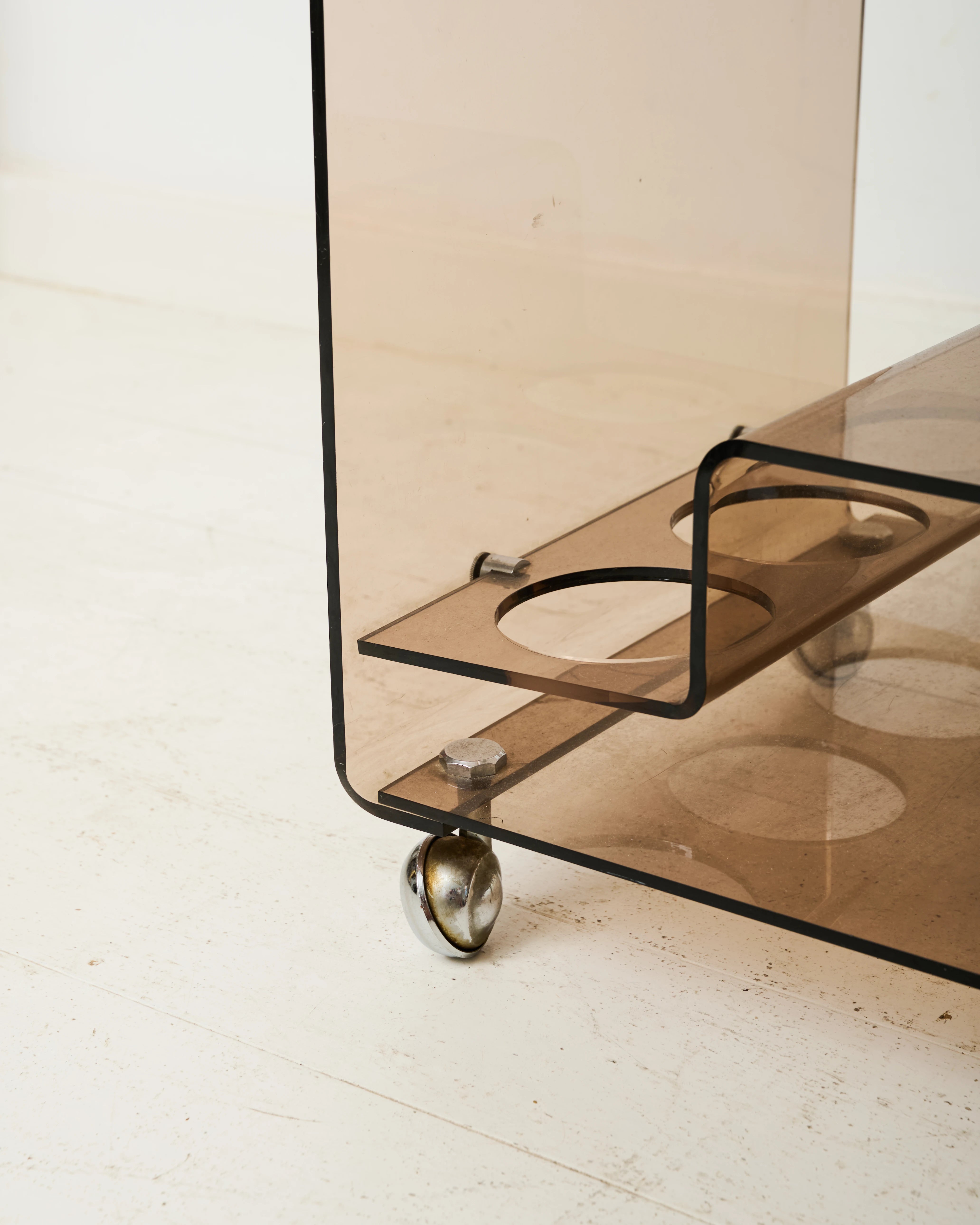 Table d'appoint mini-bar, Michel Dumas, Roche Bobois, 1970s