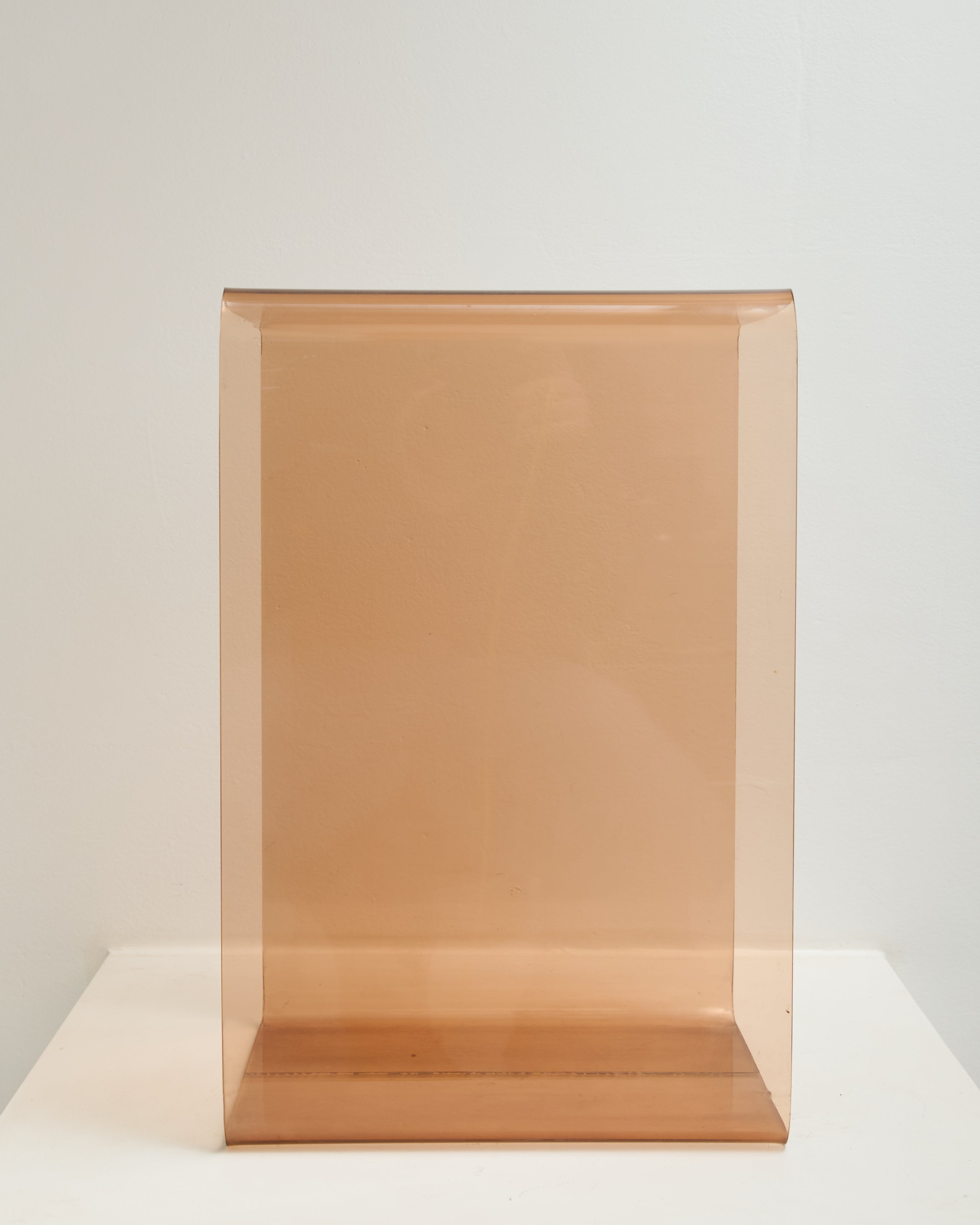 Medium-sized side table in Altuglas, Michel Dumas, Roche Bobois, 1970s