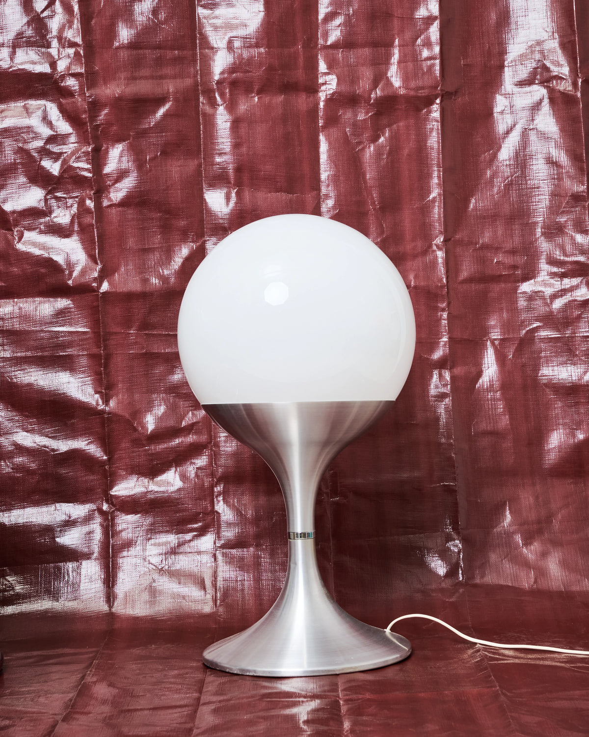 Lampe à poser XXL, Space age en alu brossé et opaline, 1970s