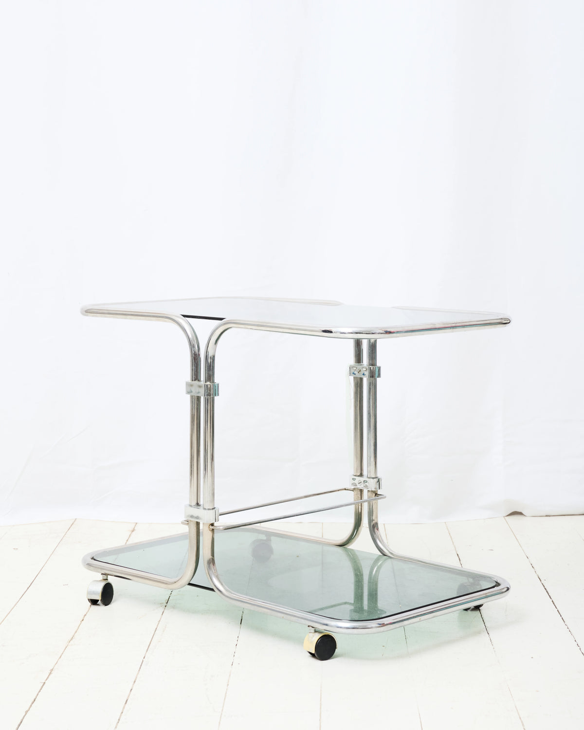Tubular serving cart, 1970-1980
