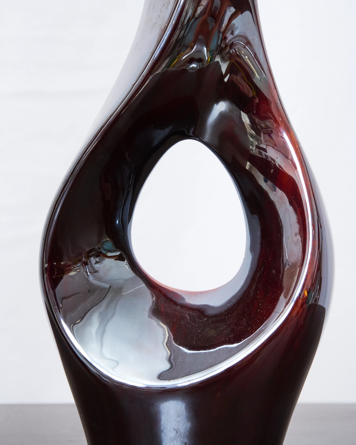 Vase en céramique marron irisé, dlg Bertoncello, 1970s