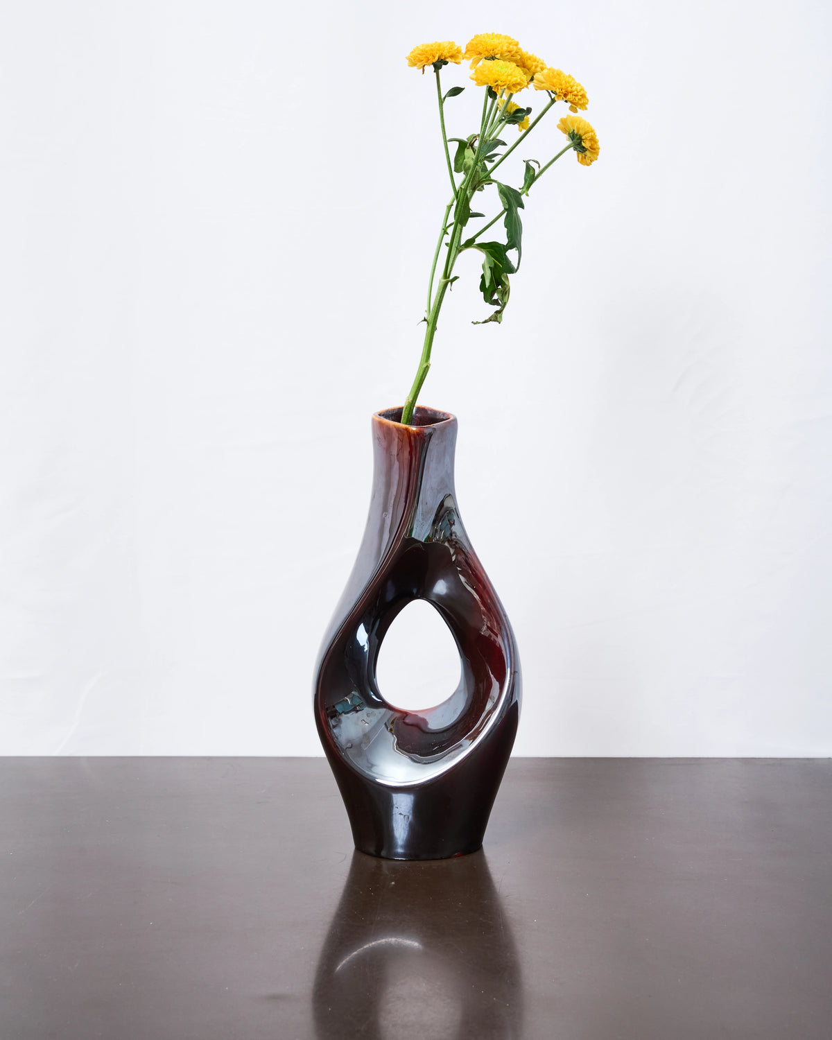 Vase en céramique marron irisé, dlg Bertoncello, 1970s
