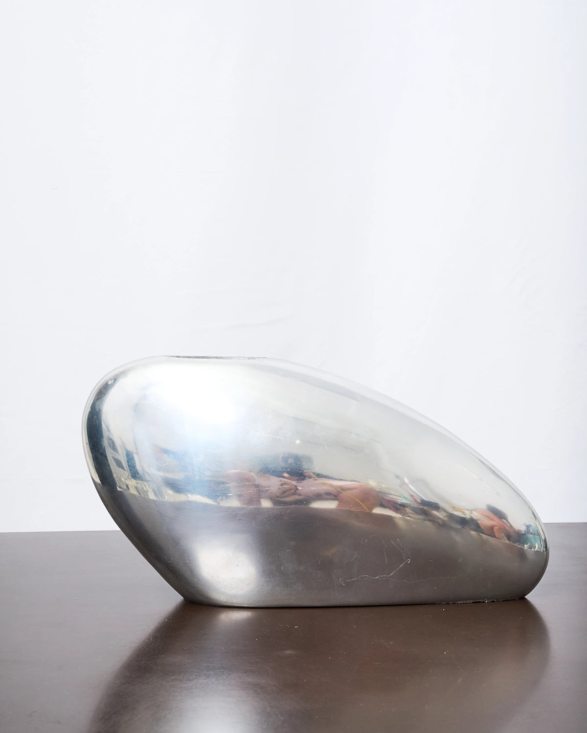 Vase en fonte aluminium "Aérodynamique", 1970s