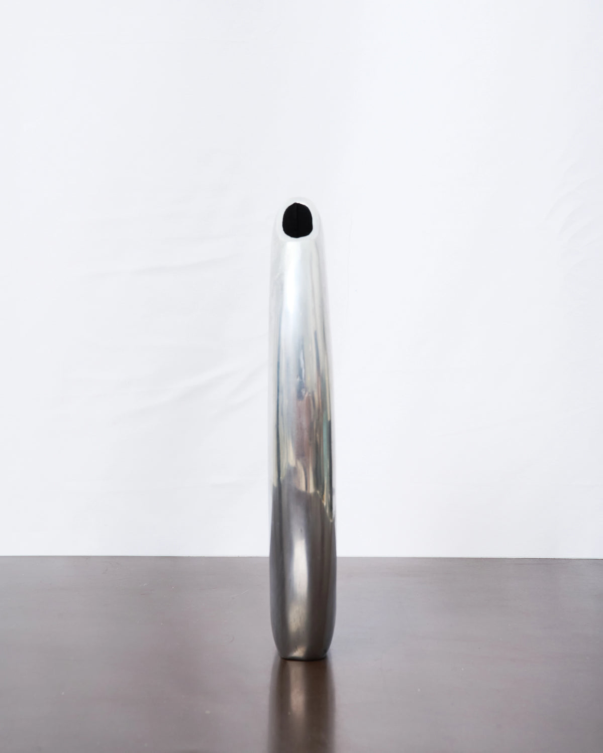 Vase oval ajouré en fonte d'aluminium, 1970s