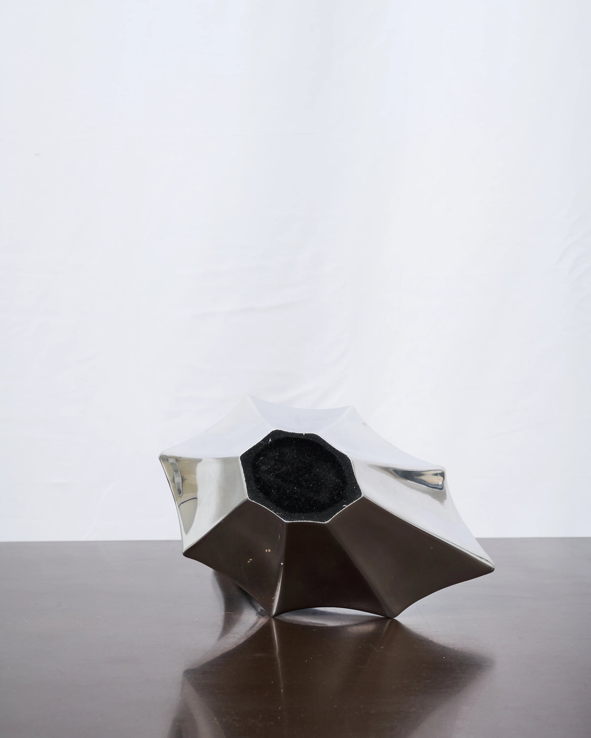 Vase fonte aluminium "Spider", 1970s