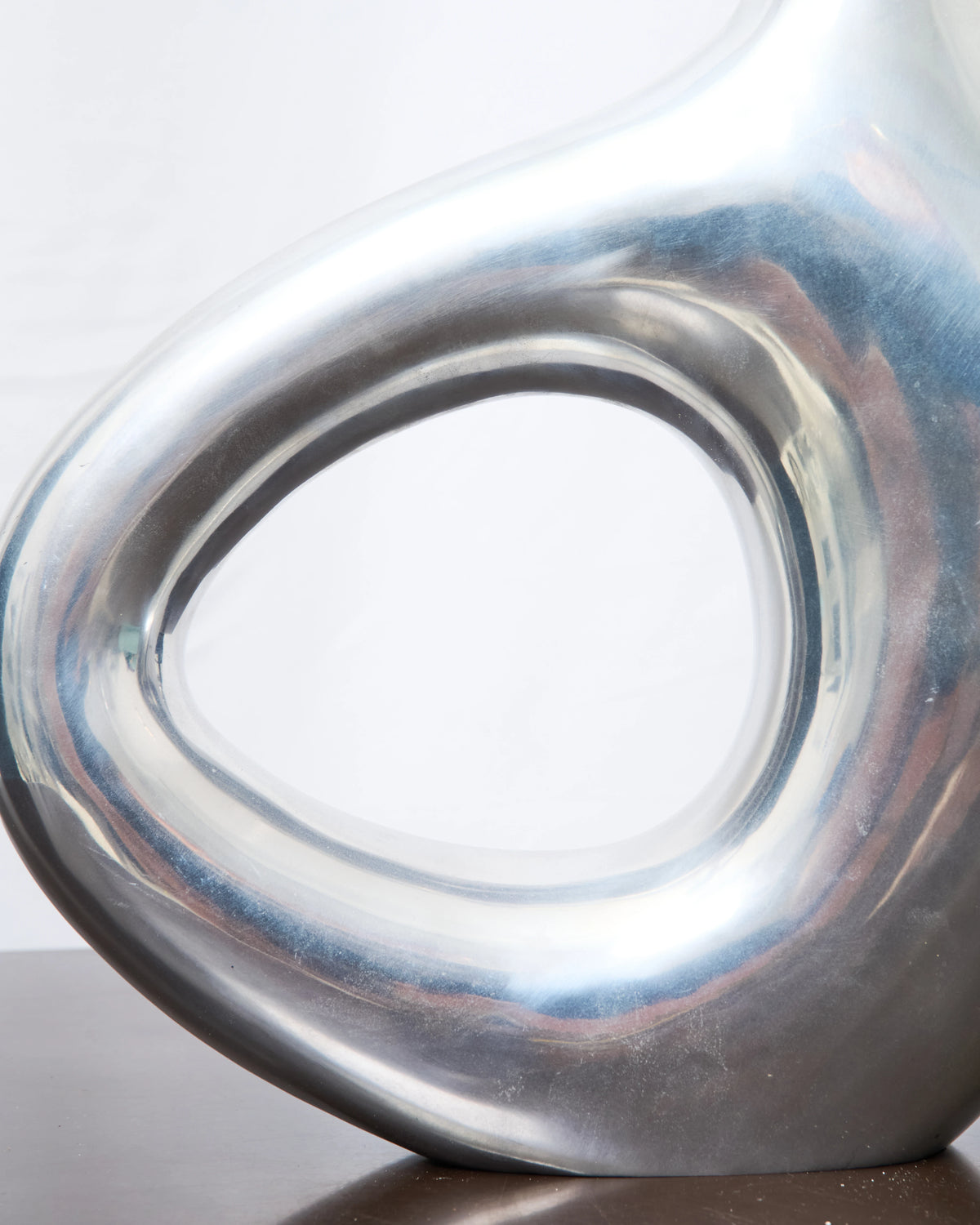 Vase "Galet" XL forme libre en fonte aluminium, 1970s