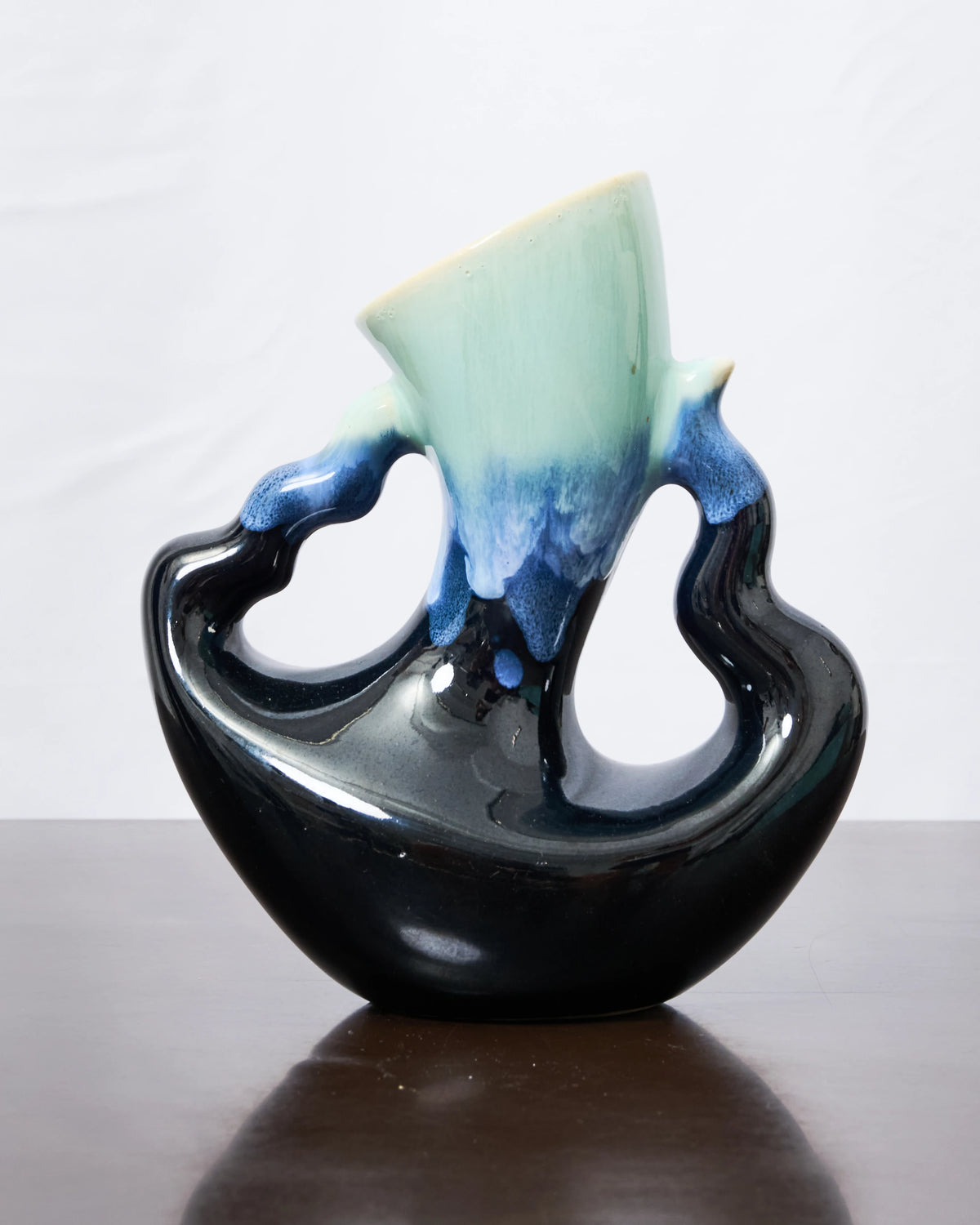 Vase pichet "Dali", nuances de bleu, 1970