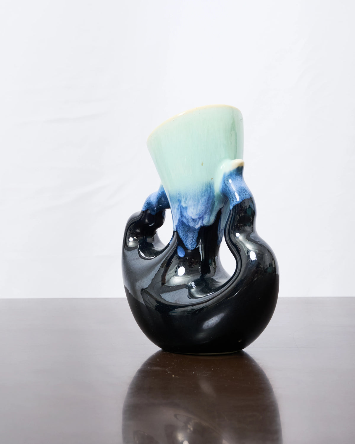 Vase pichet "Dali", nuances de bleu, 1970
