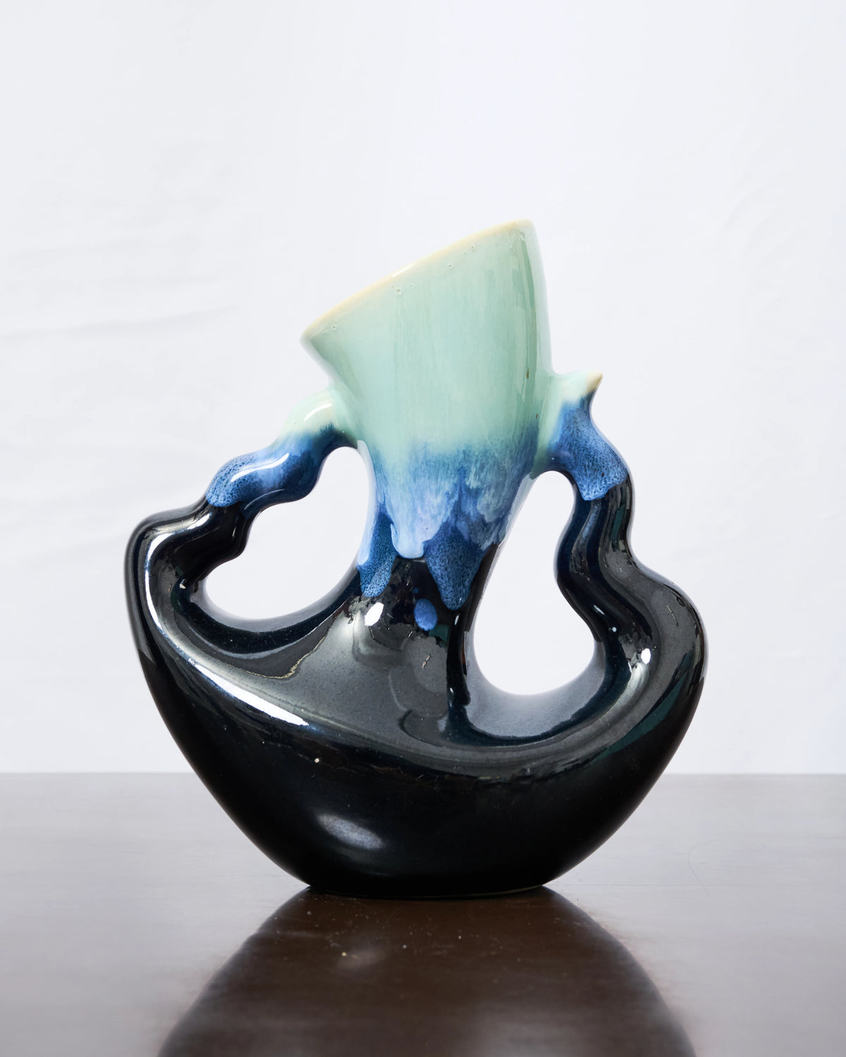 Vase pichet "Dali", nuances de bleu, 1970