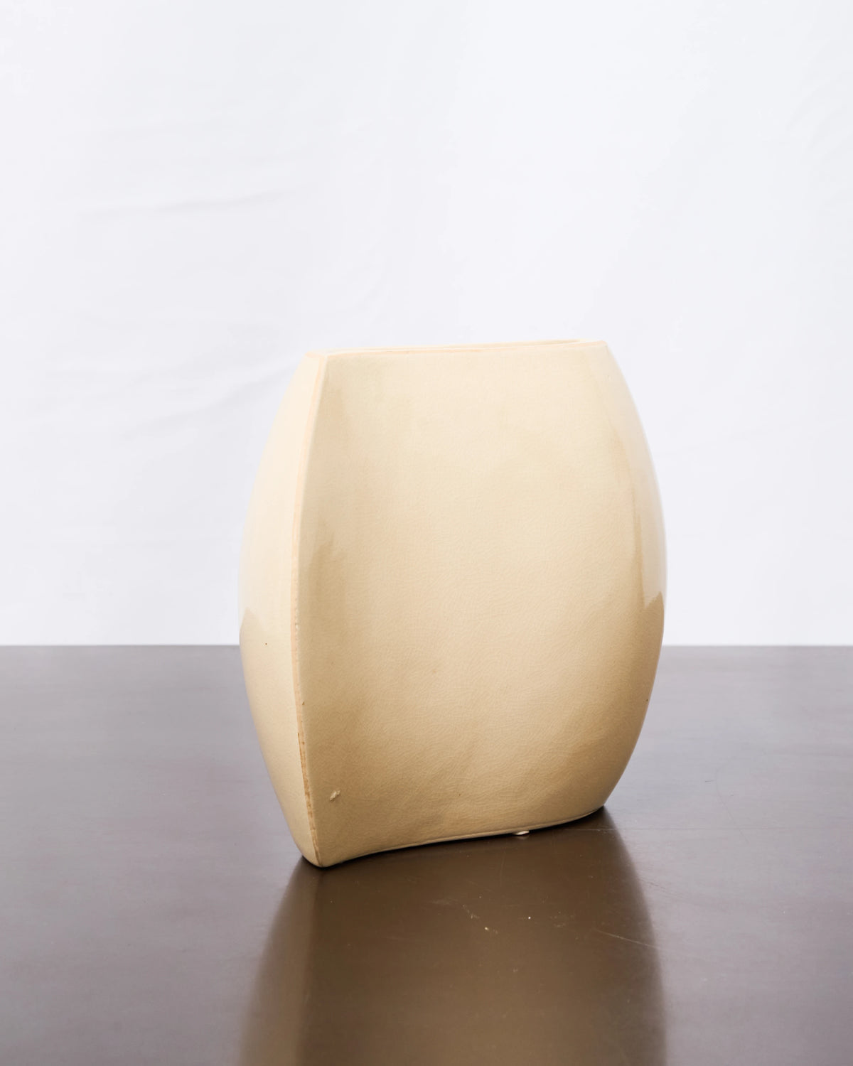 Vase « Vague » en céramique sable, 1970s